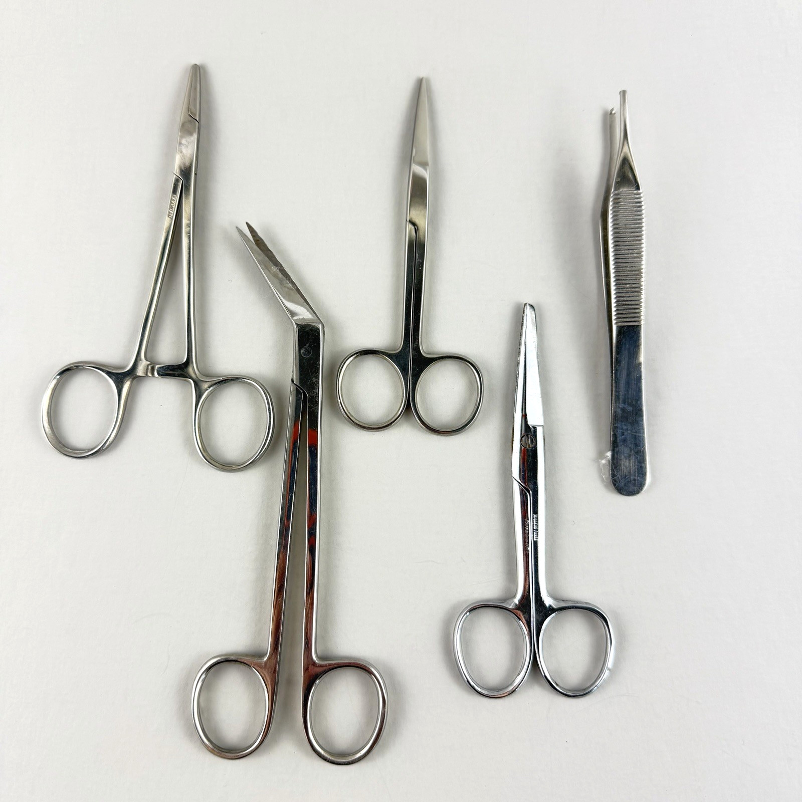 Lot of 5 Classic Suture Removal Surgical Instruments Scissor Bandage Forceps VTG