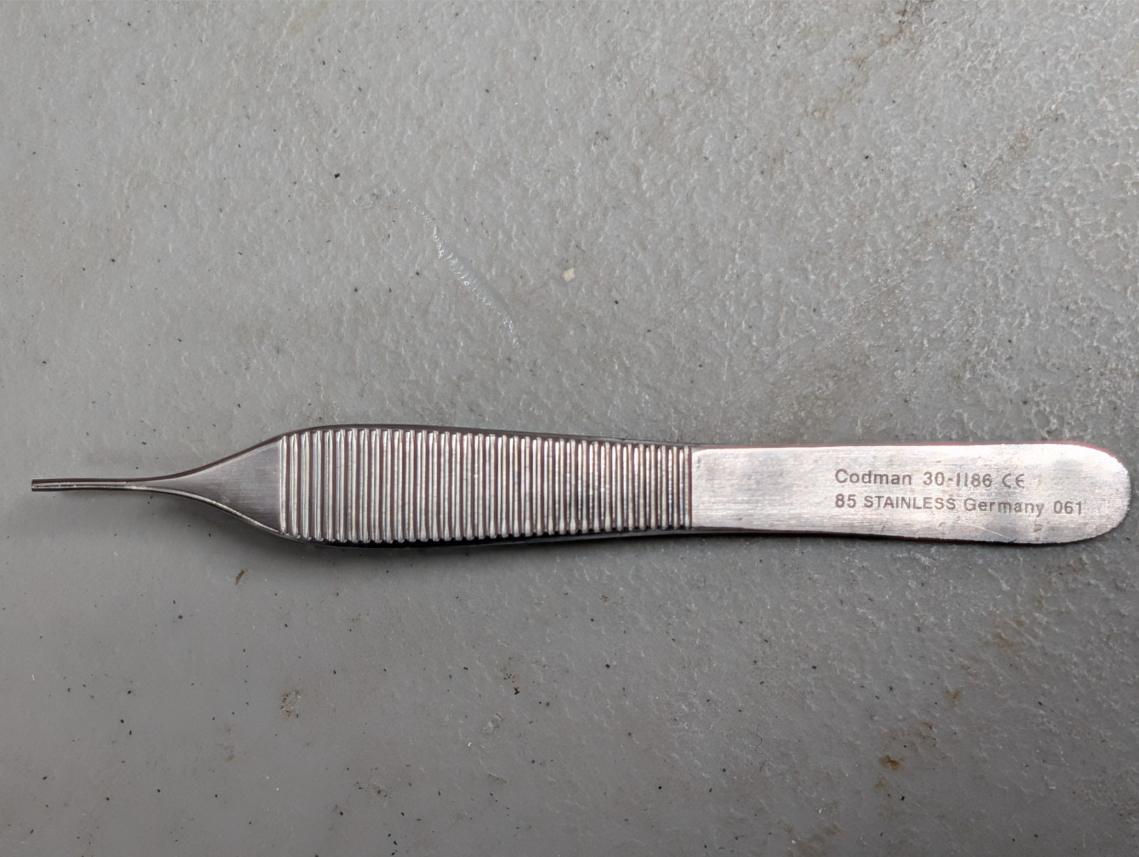 Codman #30-1186 Adson Tissue Forceps 4⅝” Surgical 1×2 Teeth 85 Stainless Steel