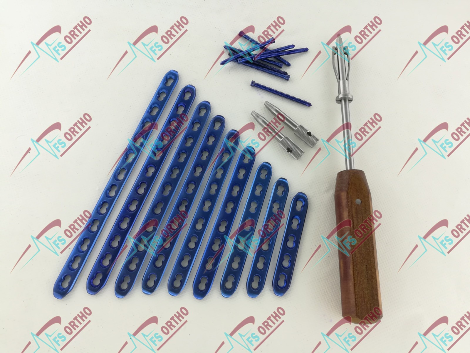 Safety Ĺocking 3.5mm Small Straight Plates 16H & Screws 82 Pcs Set