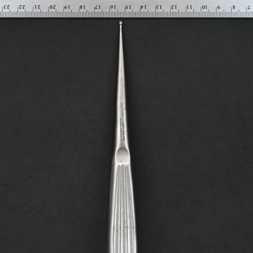 Integra Jarit 240-098 Bruns Oval Cup Curette Size 5-0 Straight 7 in (175 mm)