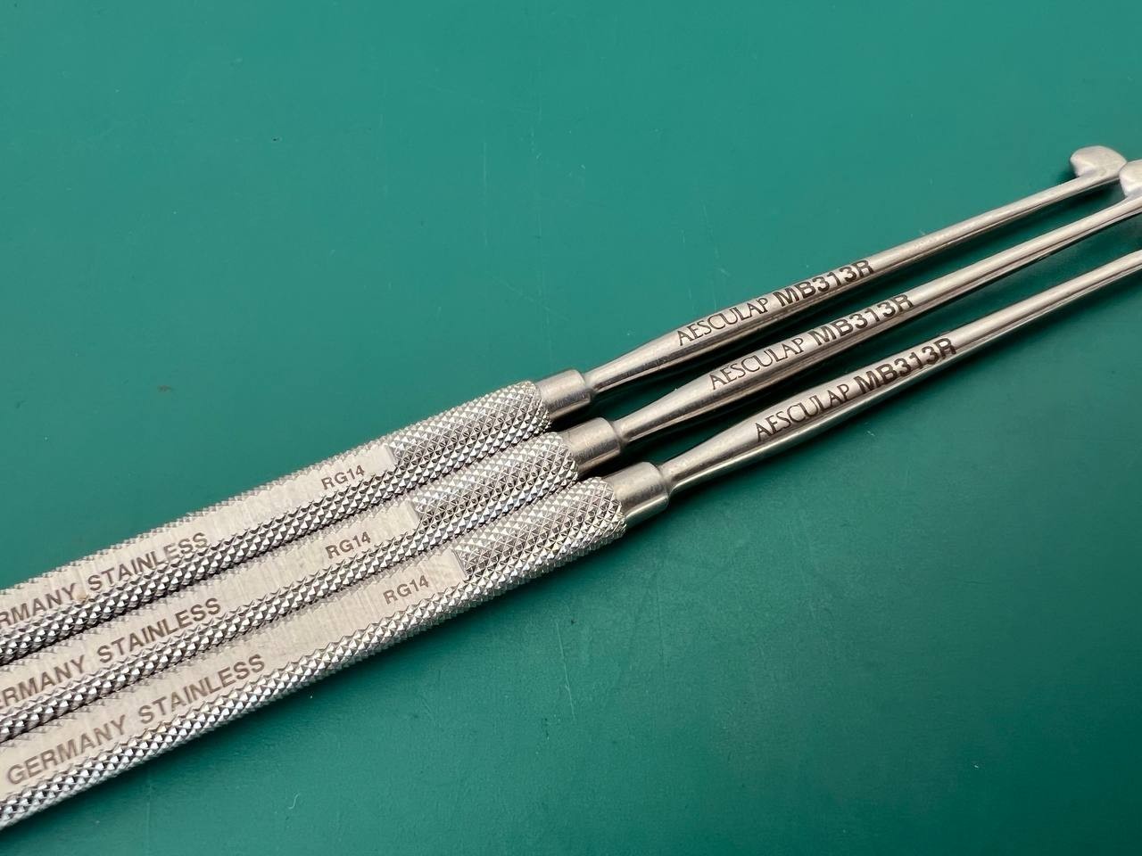 Aesculap MB313R Pierce Submucous Dissector 7.5″ (190mm) Double Ended