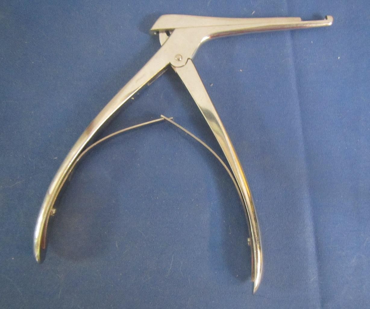 Sklar Short Kerrison Rongeur 5.5″ – 5×14mm Bite German Surgical Spine Bone