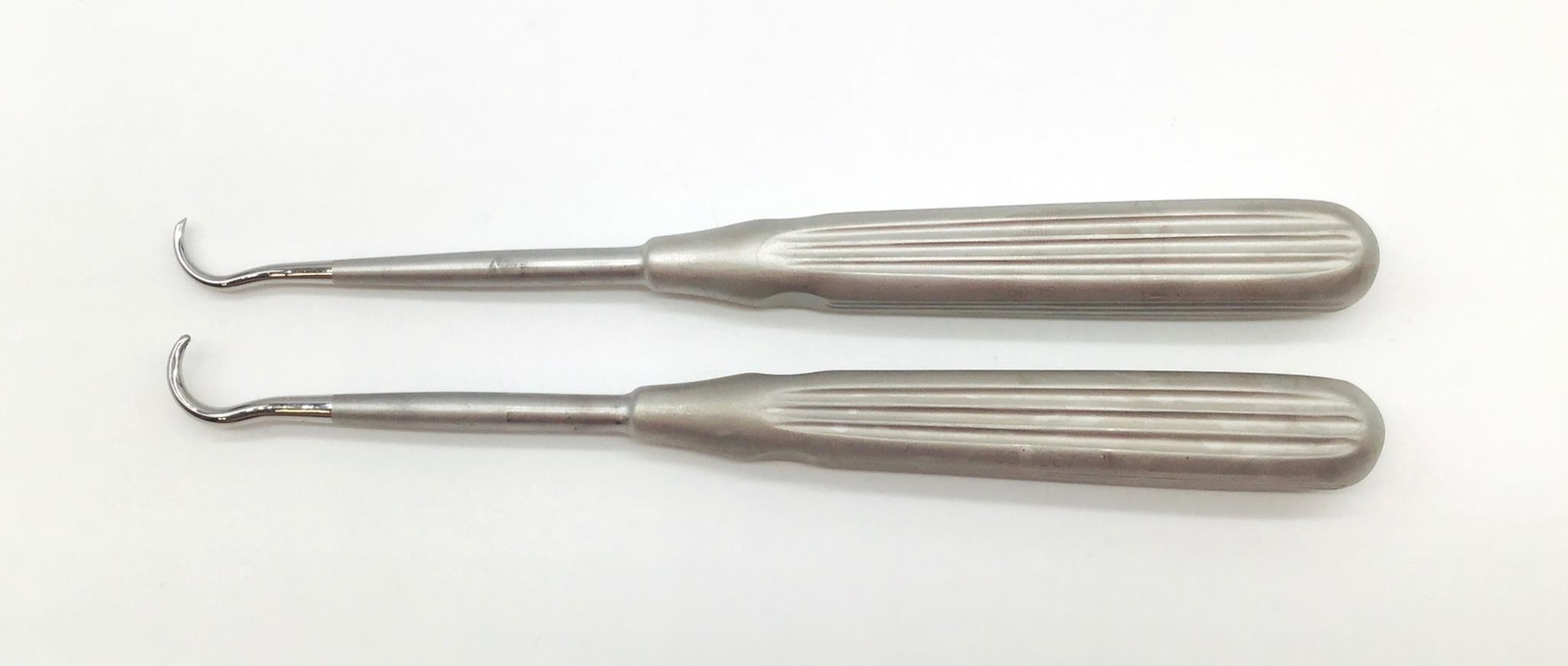 Kirwan 50-1007 Ligature Carrier and 50-1014 Fine Curved Awl