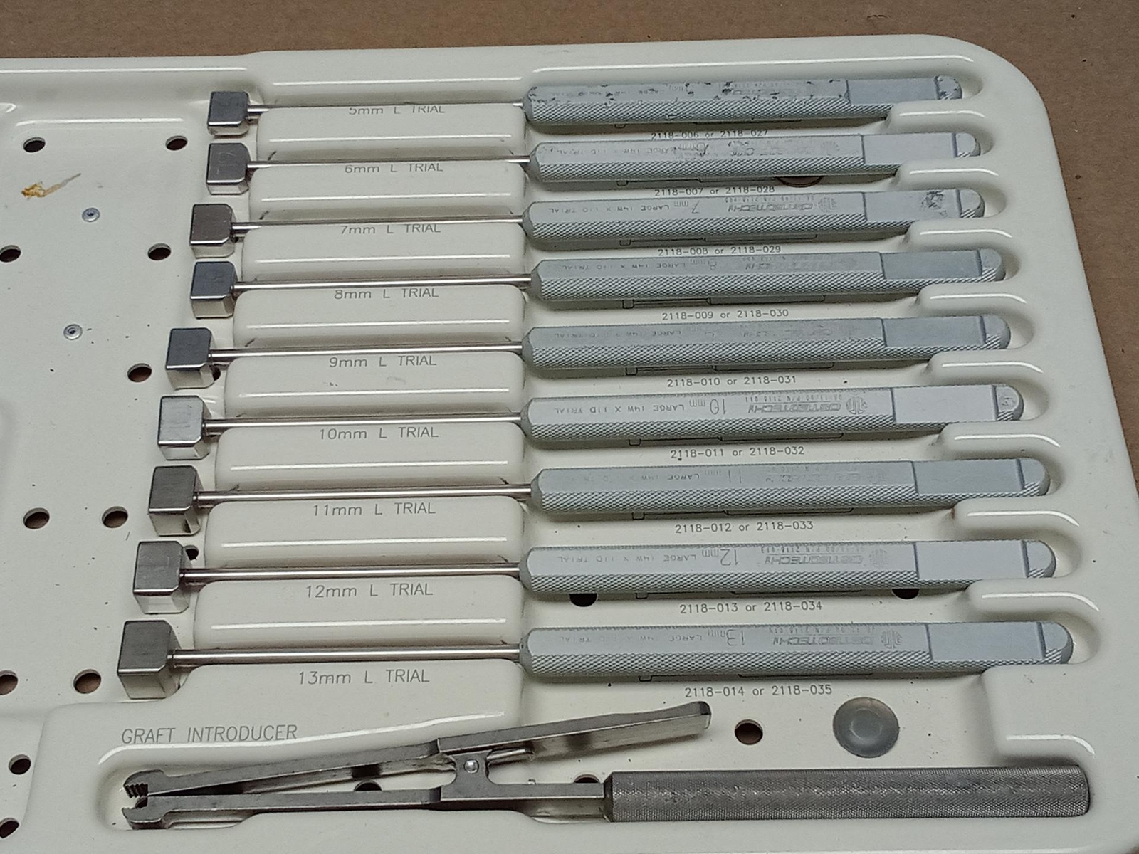 Osteotech Anterior Cervical Approach 20-Piece General Instrument Set
