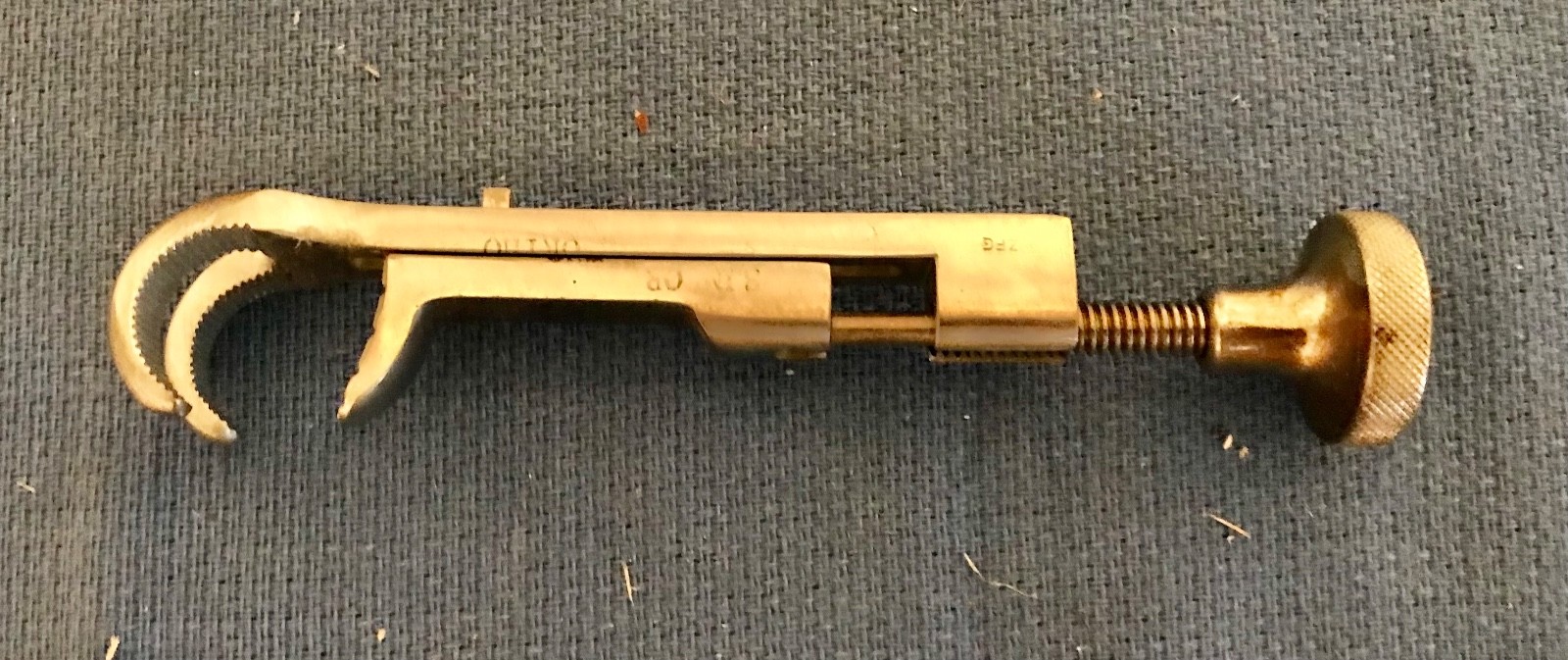 Zimmer 3207 Lowman bone clamp. Used/GC/Guaranteed.