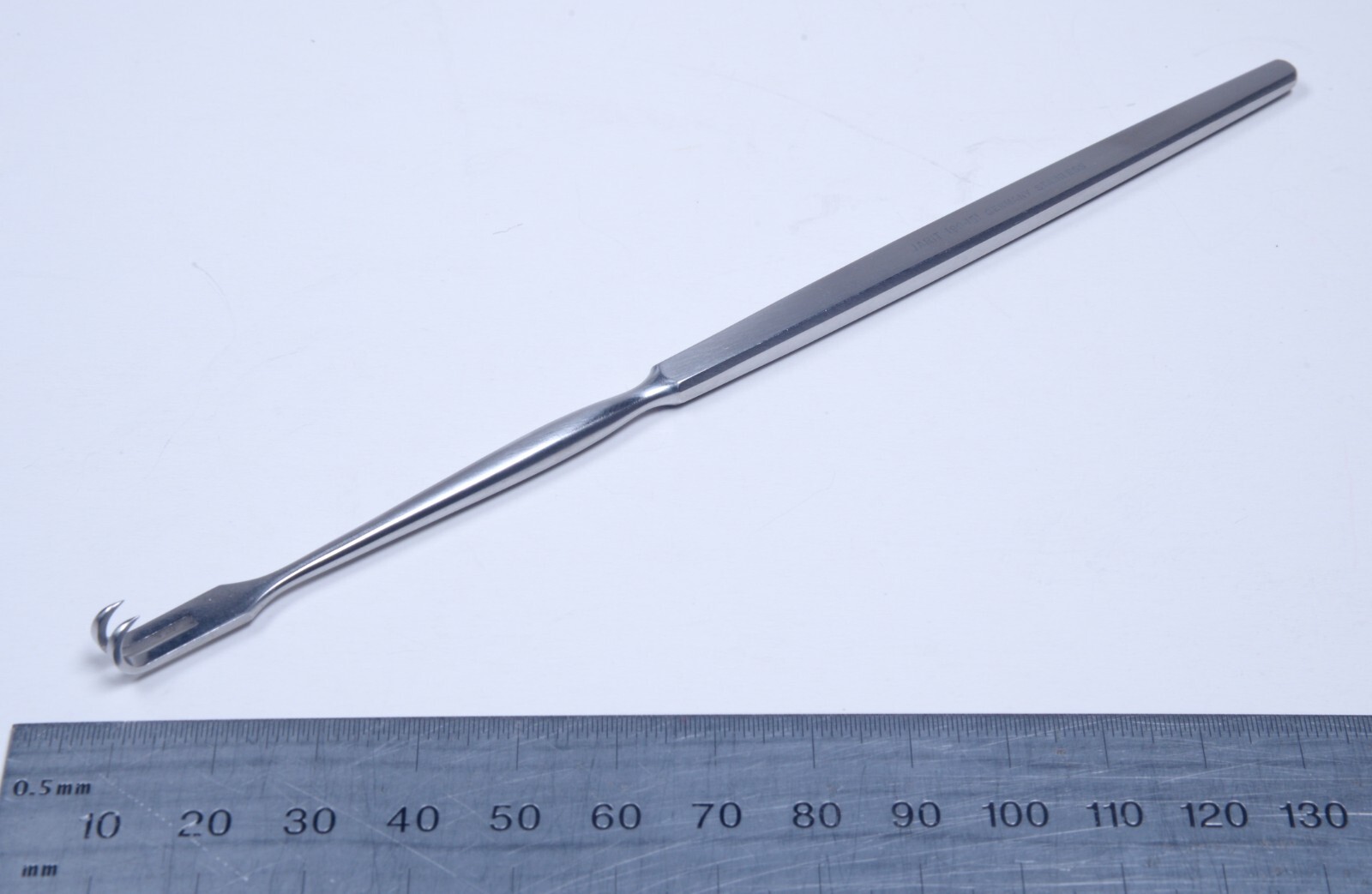 Jarit #190-151 Finger Rake Retractor 6½” Stainless Surgical 2 Prongs Sharp