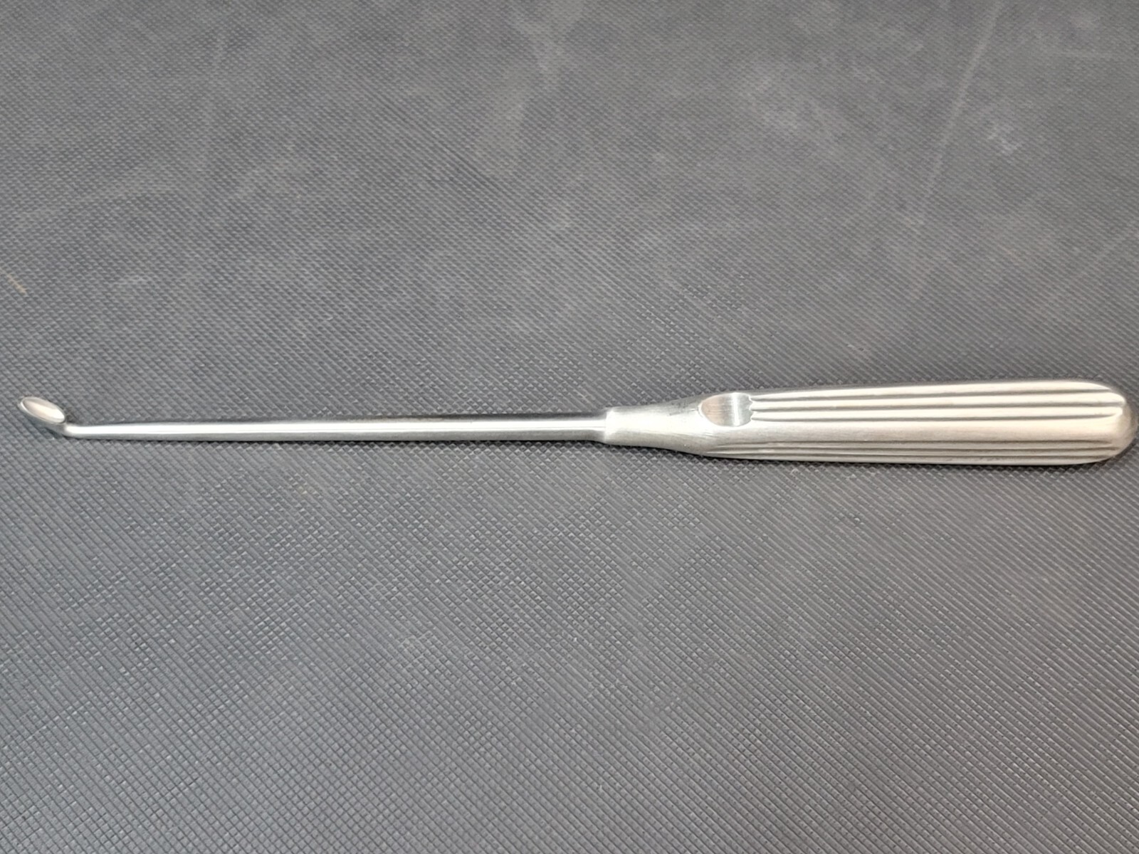 V. Mueller Surgical Orthopedic Angled Scoville Curette NL6767