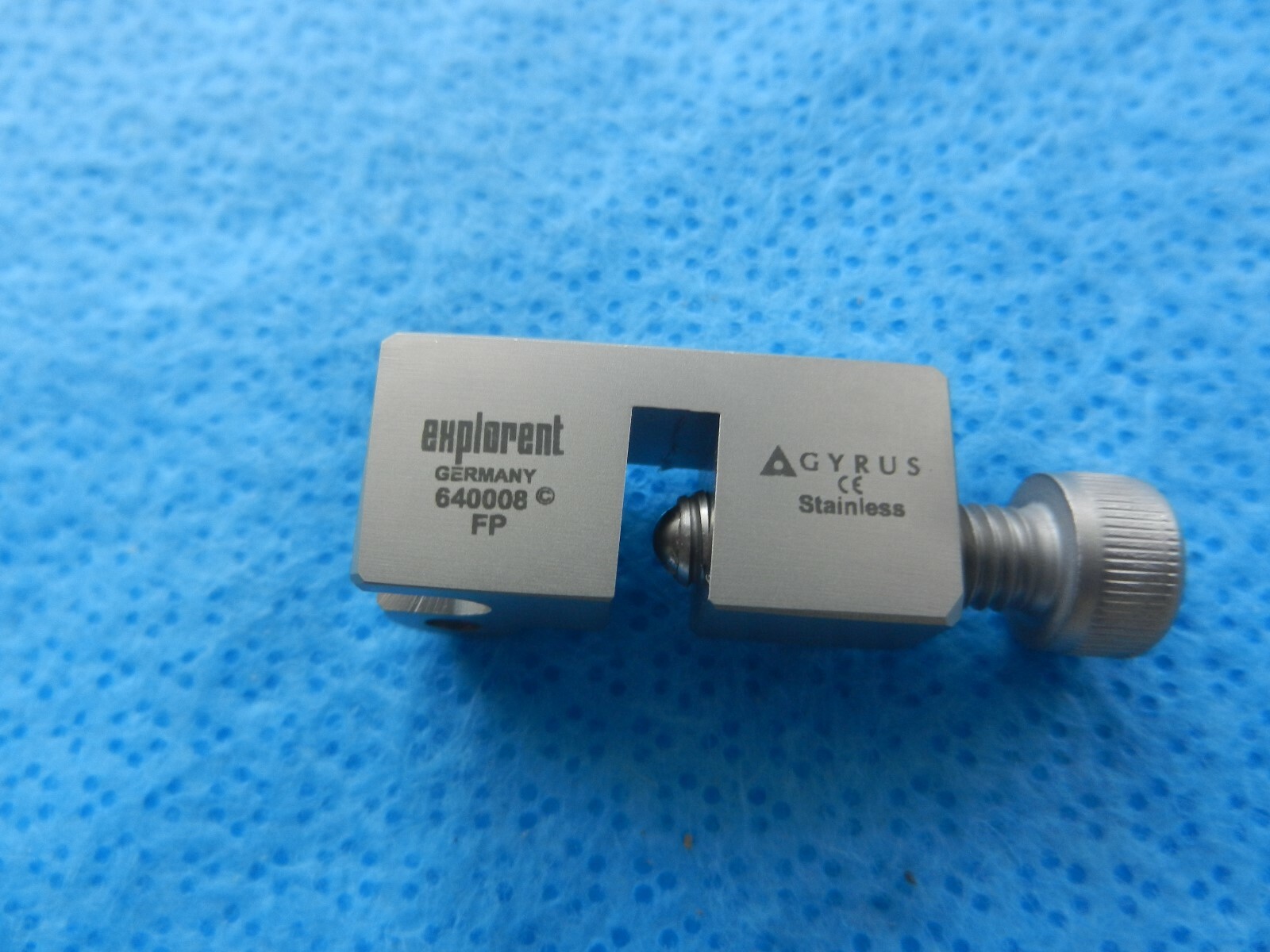 Gyrus ACMI Surgical Fiber Optic Light Carrier Support Fitting 640008 NEW!