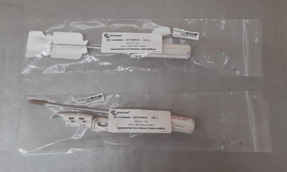 (Lot of 2) ArthroCare 21-8040NS N8TIVE ACL 33mm PEEK Femoral Implant READ