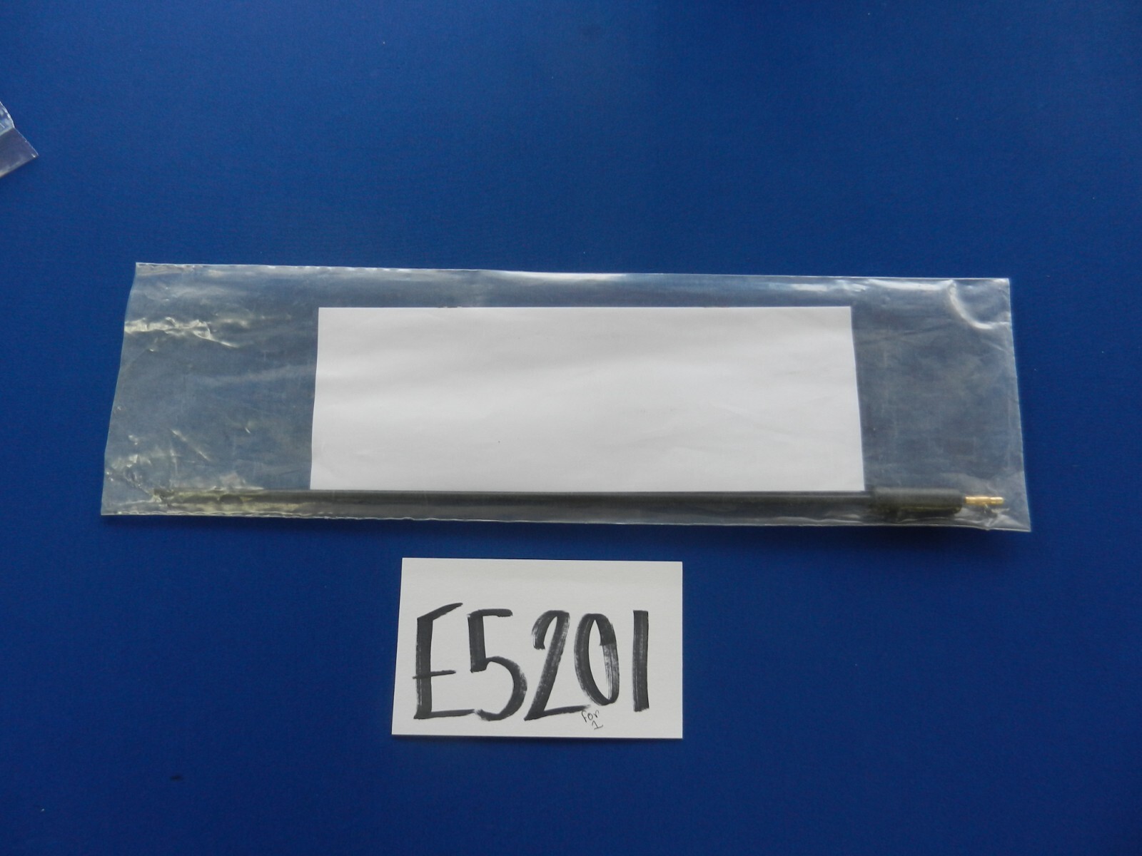 E5201 ***NEW*** V. Mueller F256.41 Non Take Apart Spatula Electrode 5mm x 32cm