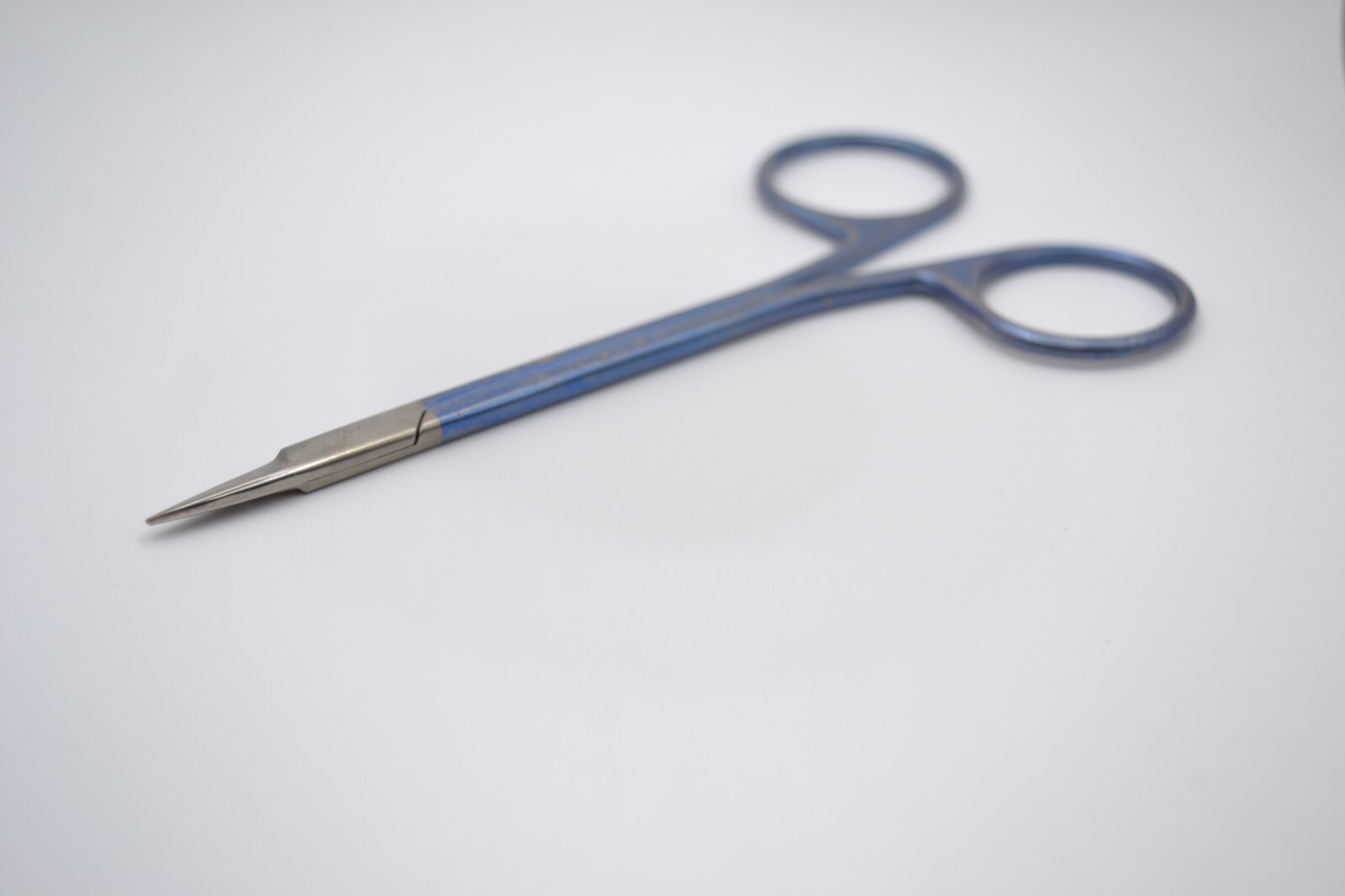 Microsurgery USA TSD16S, Titanium Metzenbaum Straight Scissors, 16cm, 6 1/4″