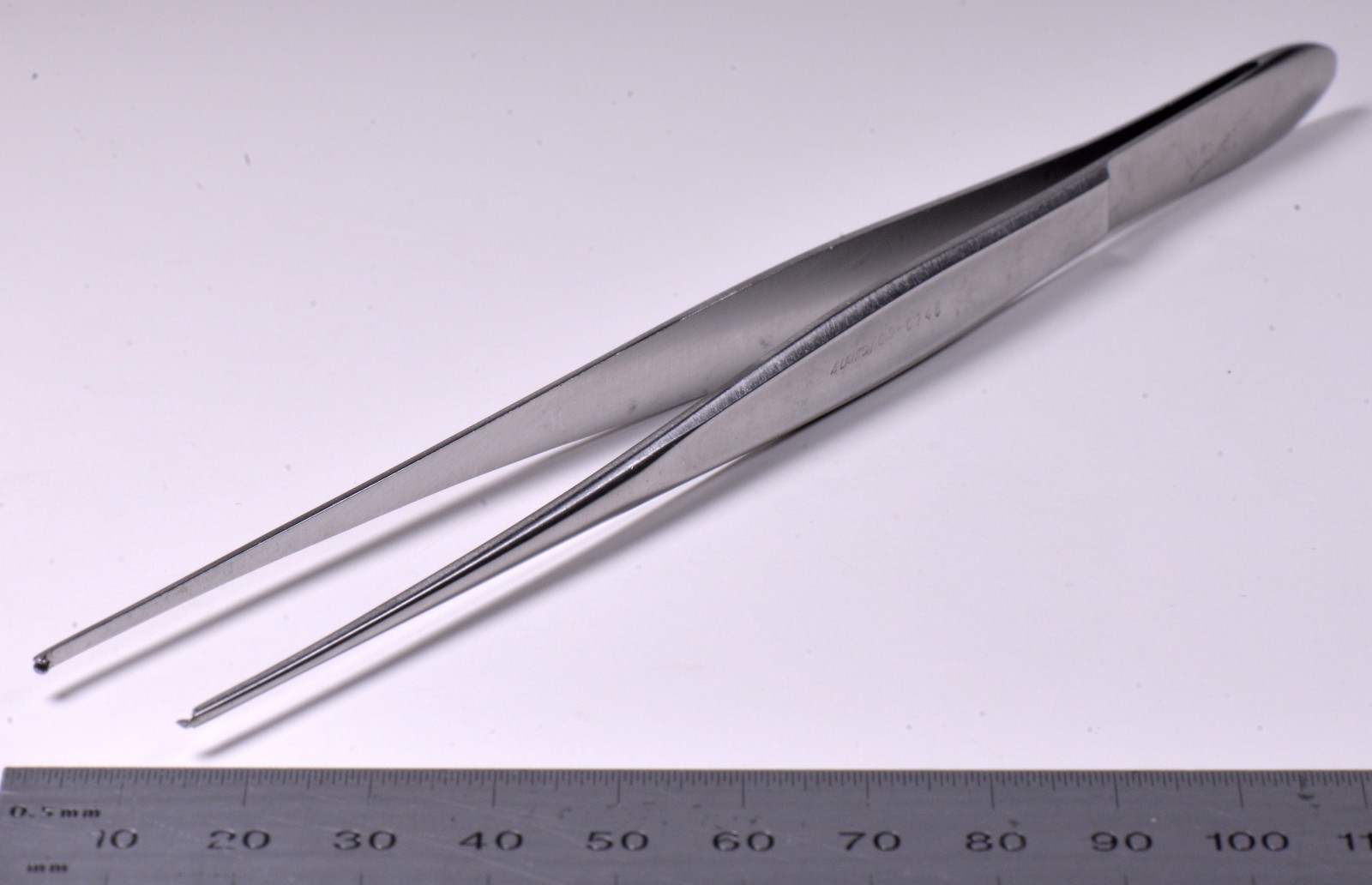 Lawton #09-0745 Cushing Tissue Forceps 7″ Surgical 1×2 Teeth Scraper End Germany