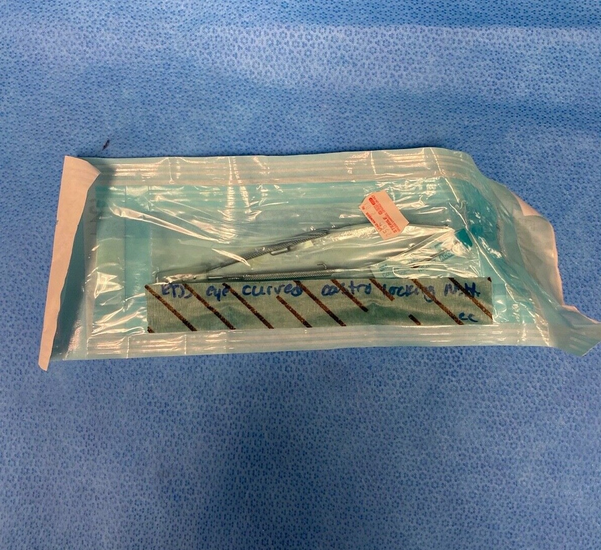 Aesculap FD243 Barraquer Locking Needle Holder 5.5″ Round Handle Ophthalmology