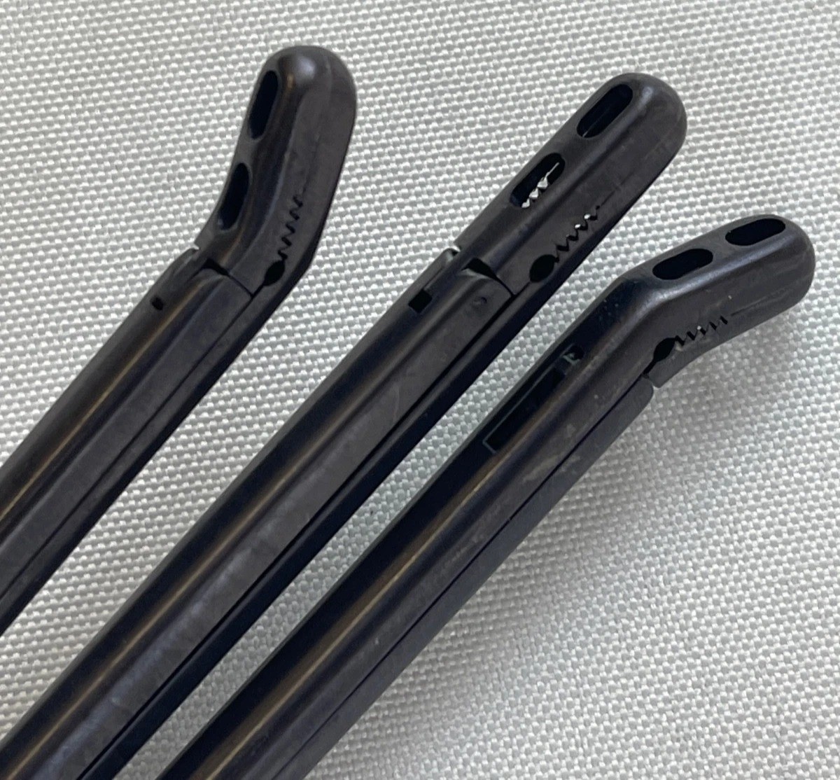 Set of 3 Wiggins Medical 5mm x 9″ Black Fenestrated Jaw w/ Teeth IVD Rongeurs