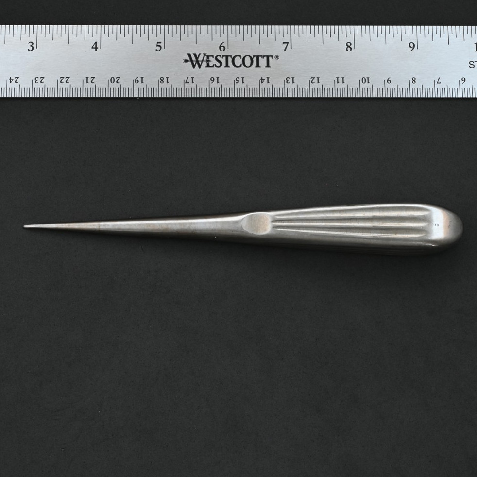 Integra Jarit 240-098 Bruns Oval Cup Curette Size 5-0 Straight 7 in (175 mm)