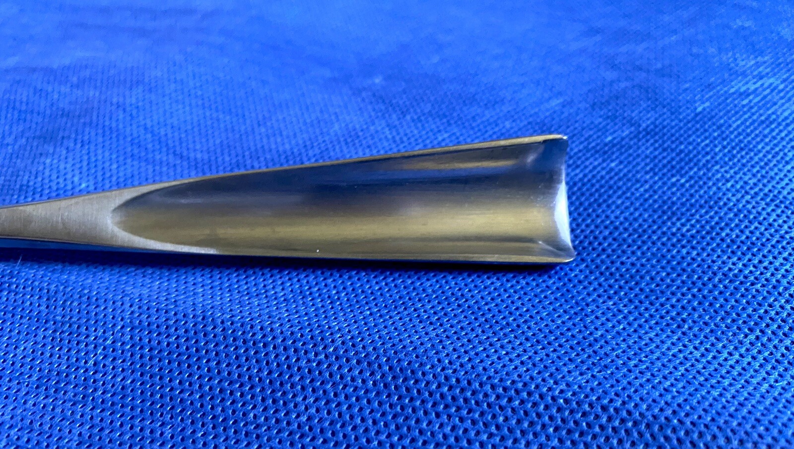 Lawton Surgical Orthopedic Gouges x 2. 18 & 22