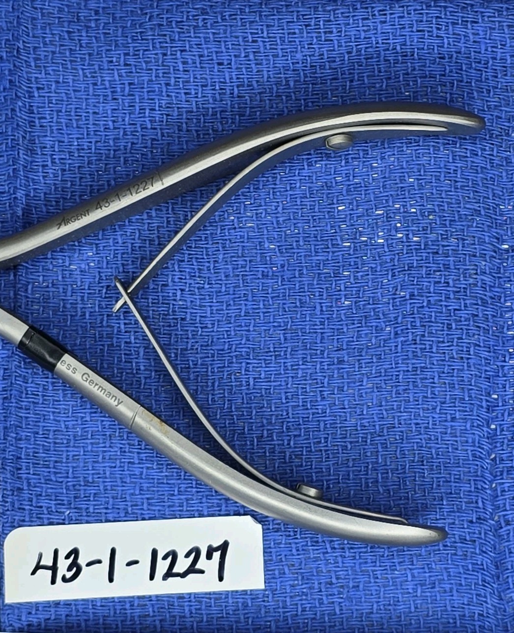 McKesson Argent Nail Splitter English Anvil Jaws 5″ – Sold Separately