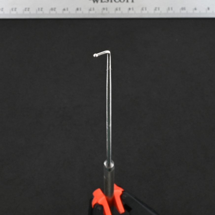 Aesculap BT089R Caspar Exploration Hook Probe 90° Medium Tip 9 5/8 in Surgical