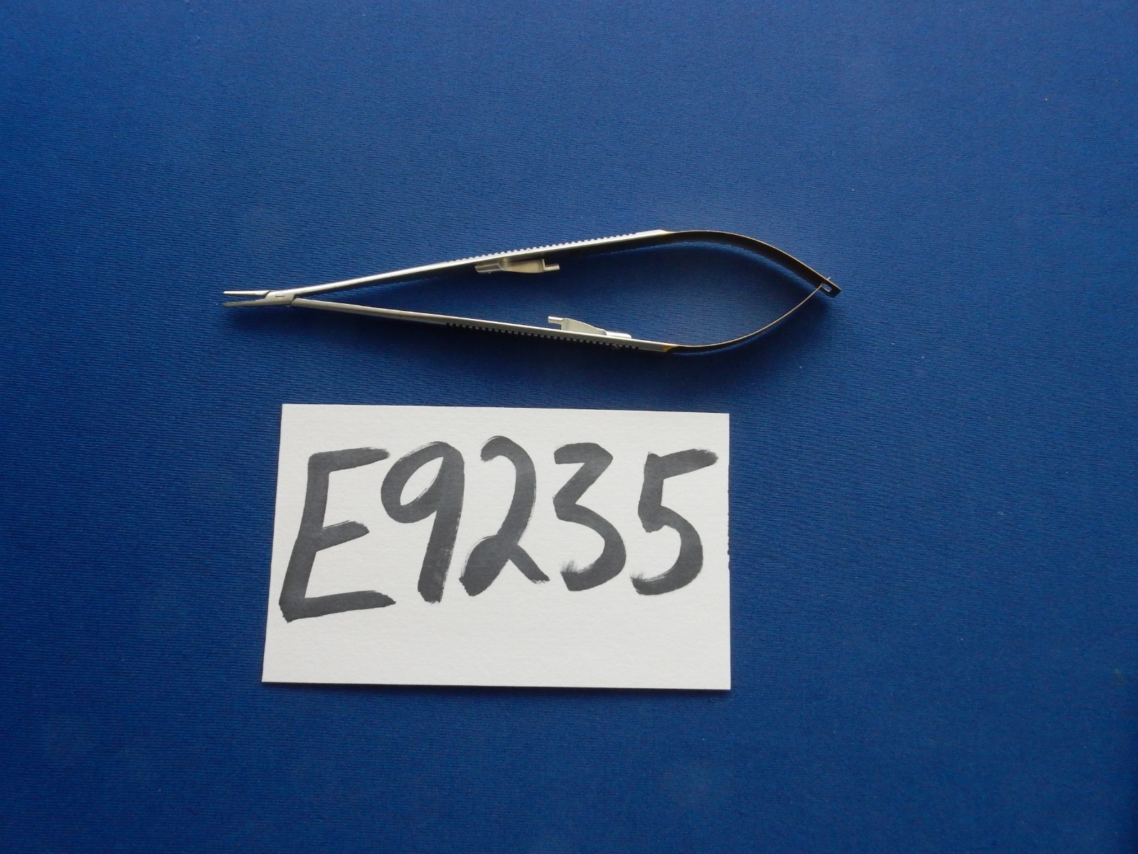 Jarit 121-229 Castroviejo Straight Serrated Jaw Needle Holder