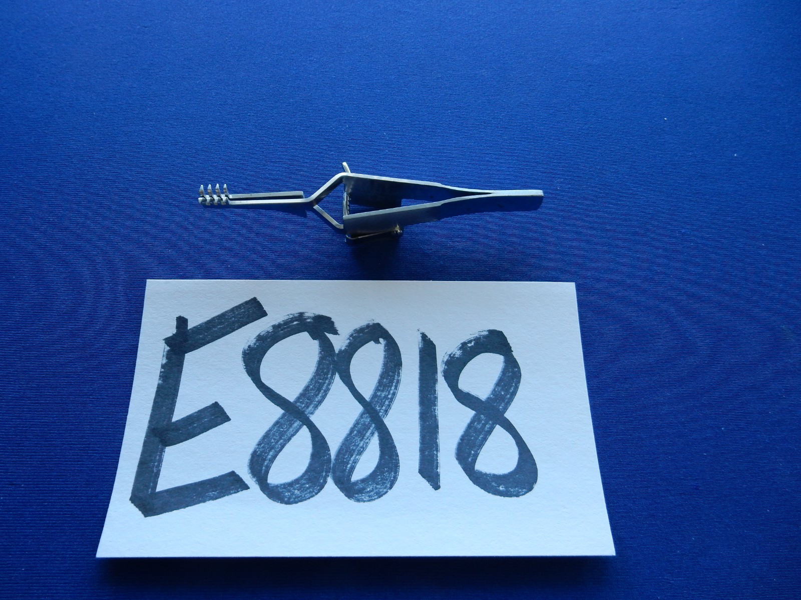 V. Mueller SU3145 Heiss 4″ Skin Retractor w/ Ratchet