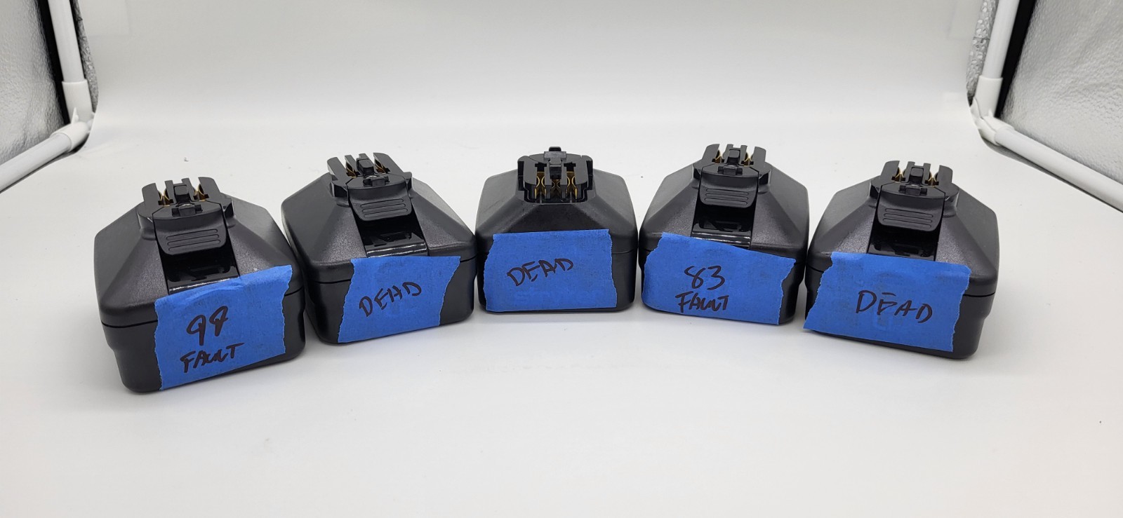 5 Stryker 7212 System 7 Batteries – PARTS ONLY