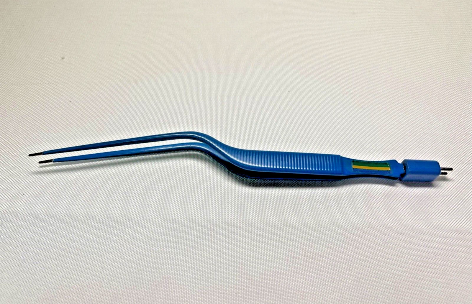 Codman 80-2994 Titanium Bayonet Bipolar Forceps 1.5mm Tip X 8-3/4″ Length