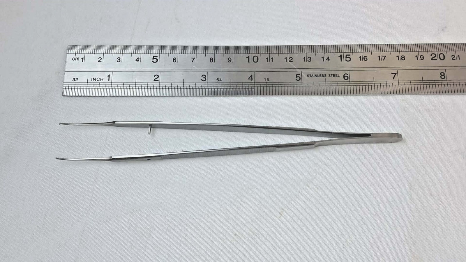 Scanlan 4004-239 Gerald Forceps Curved Delicate 1×2 Teeth 7″ ENT