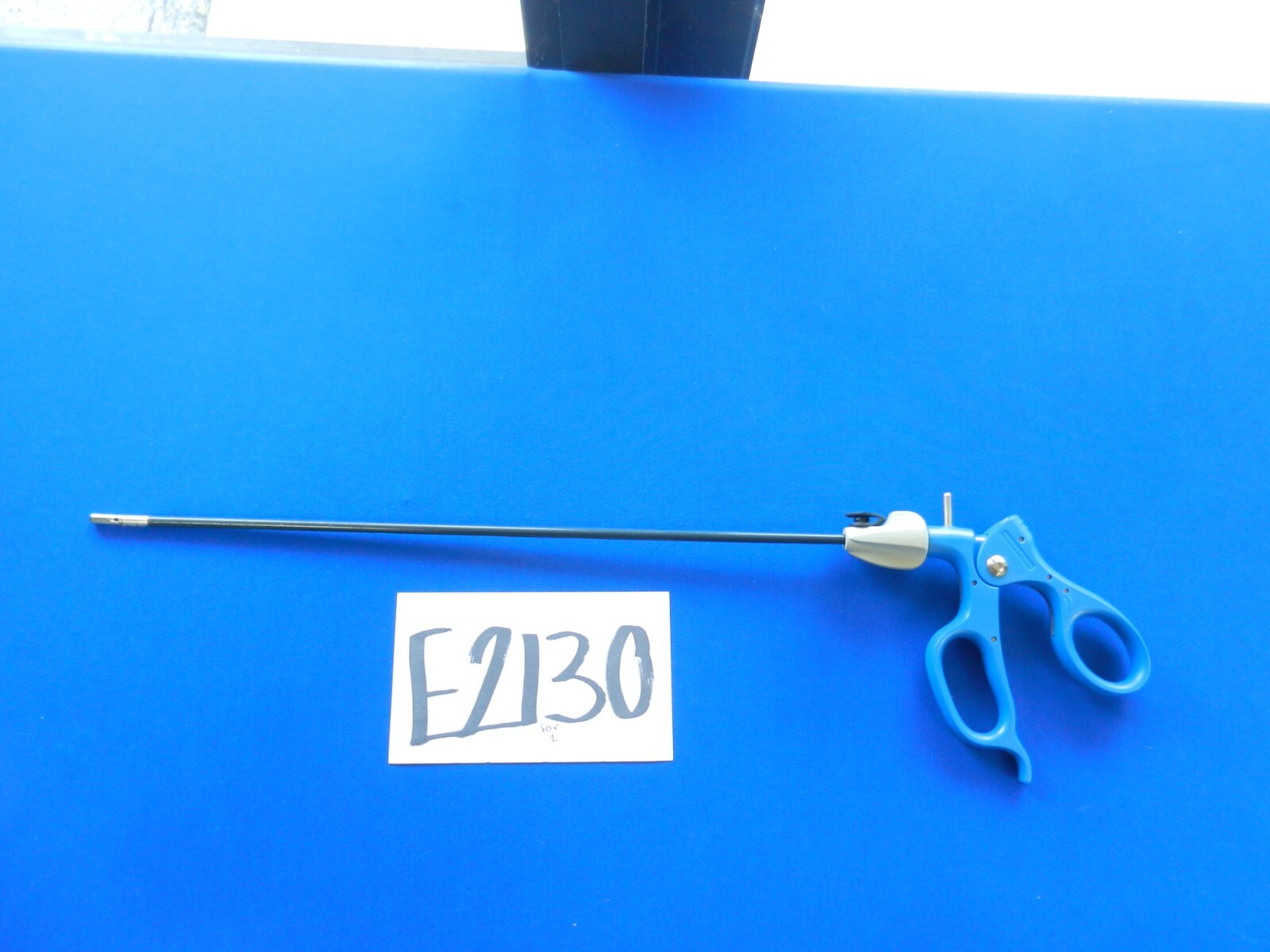 E2130 Snowden Pencer 90-6315 5mm x 36cm Laparoscopic Diamond Jaw Tip Grasper