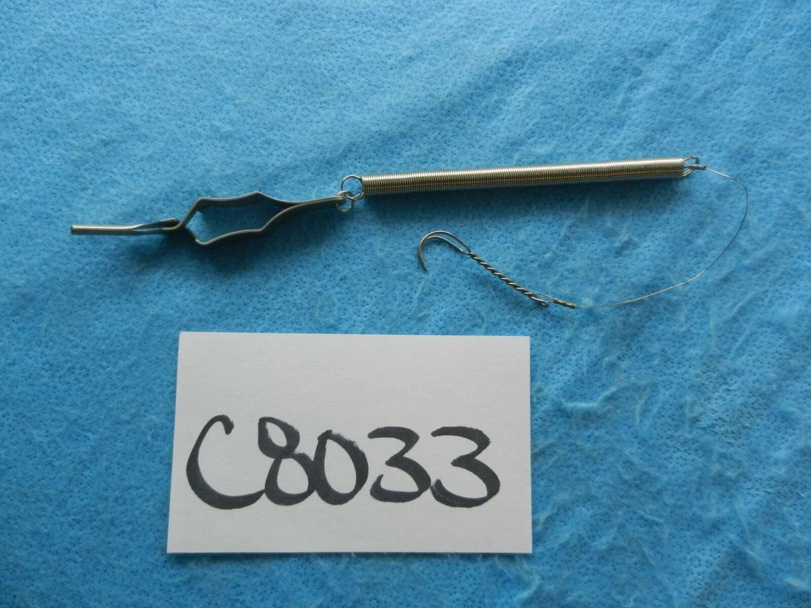 2 PCS Aesculap Surgical Orthopedic Yasargil Spring Hook FF022R