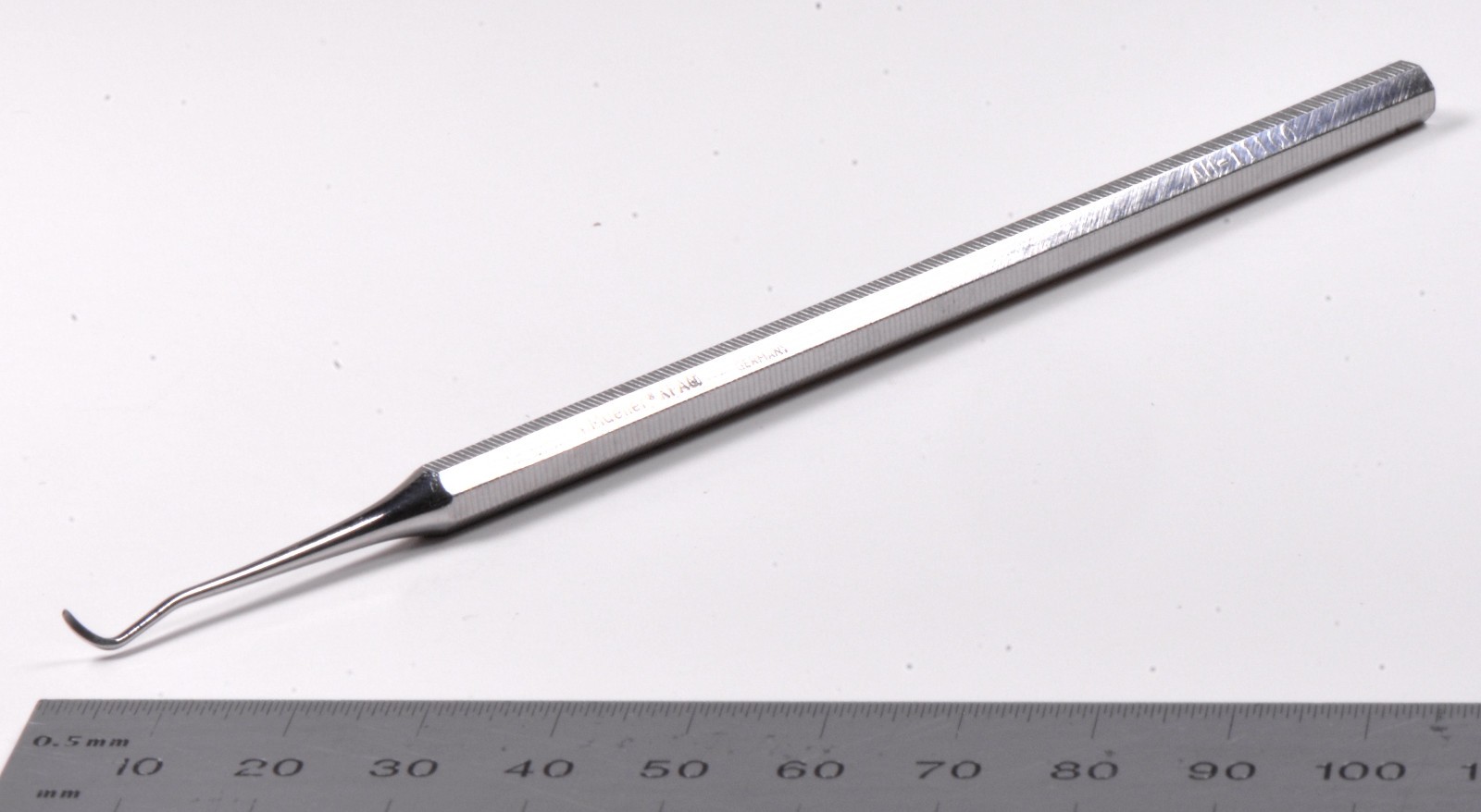 V. Mueller #AU-11100 Carver 6″ Surgical Dental Instrument Stainless Germany
