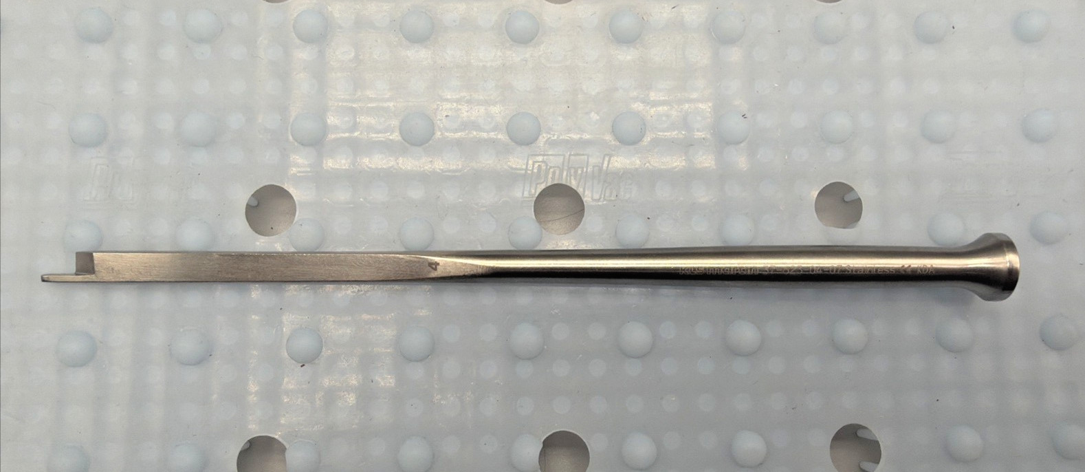 KLS Martin 37-623-04-07 Chisel Fomon Style with Guide