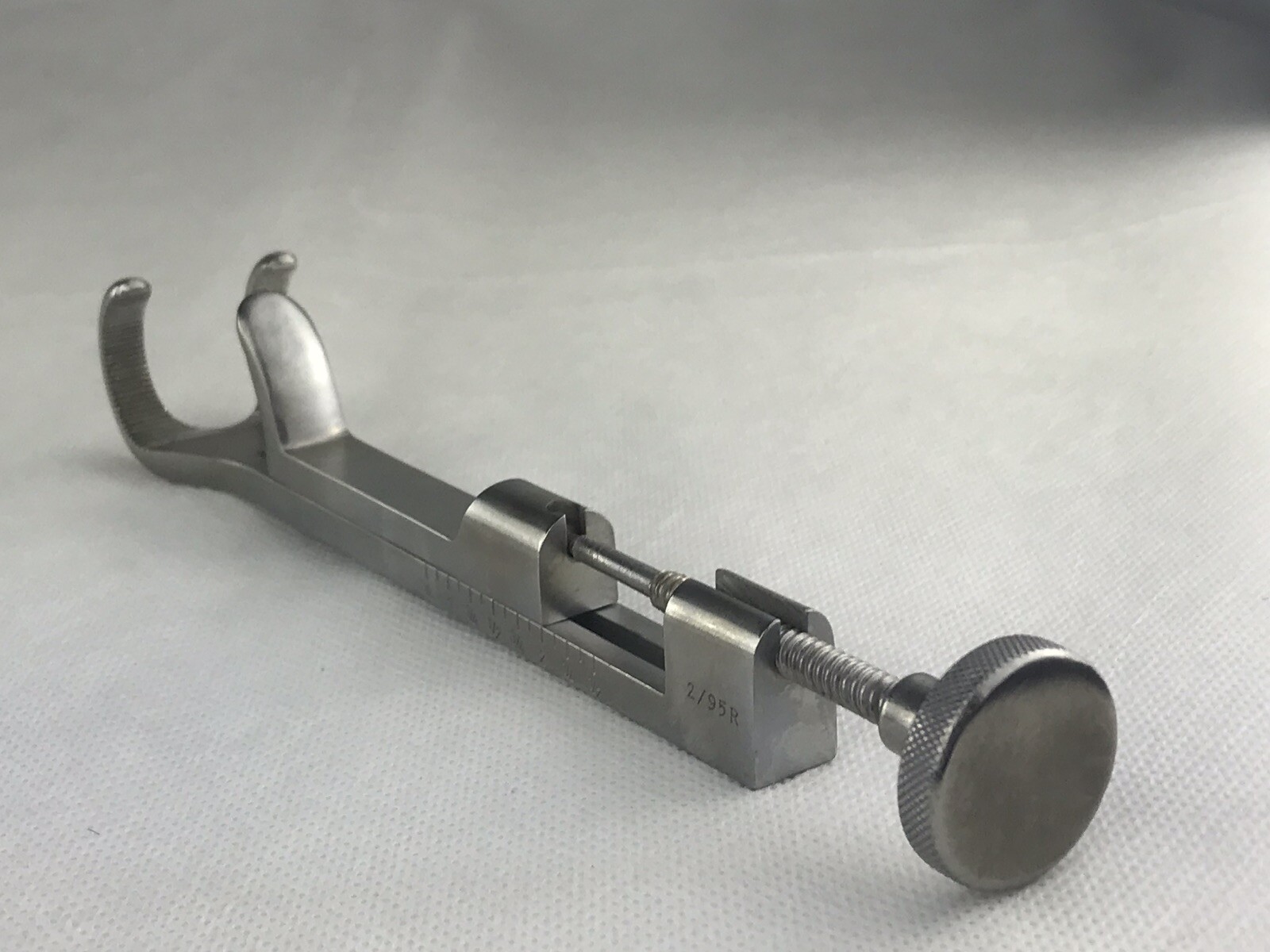Zimmer Biomet Lowman Clamp 3205 17.5cm Length