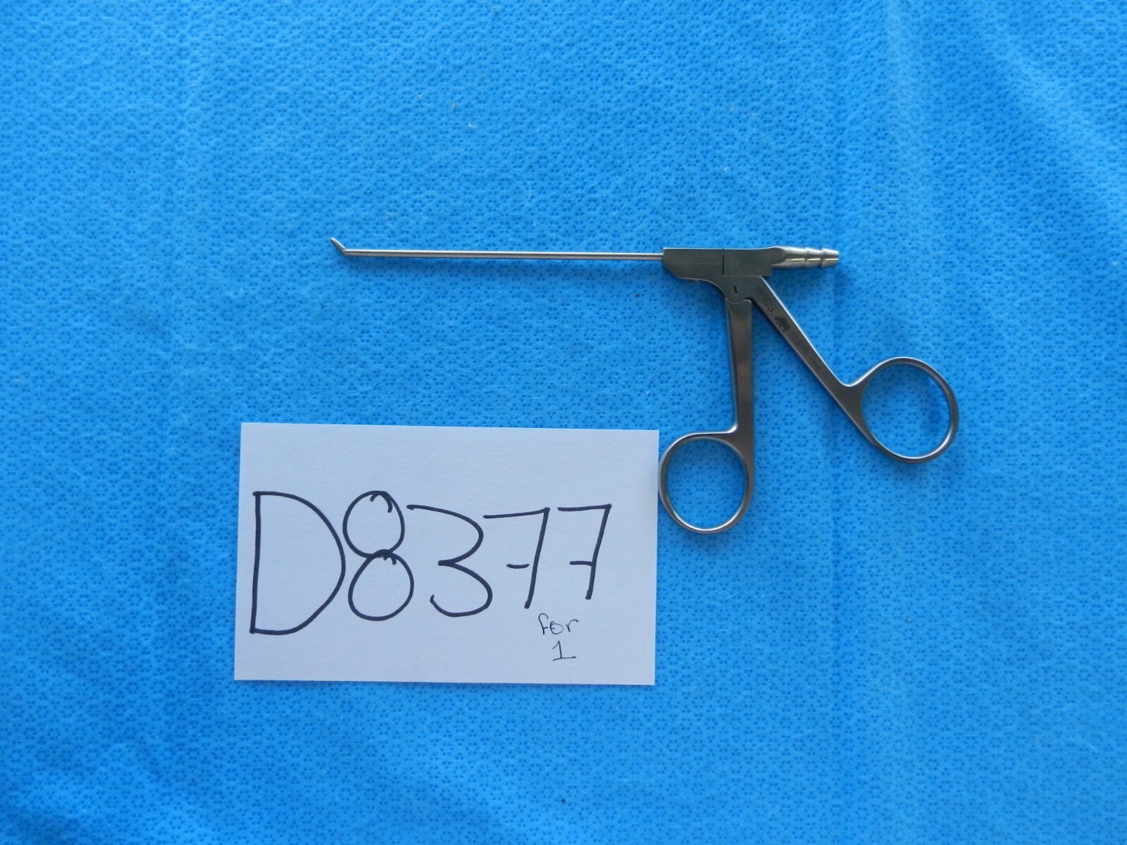 D8377 **NEW** Boss Surgical Inner Flow Angled 2.5mm Suction Forceps #00 93-5960