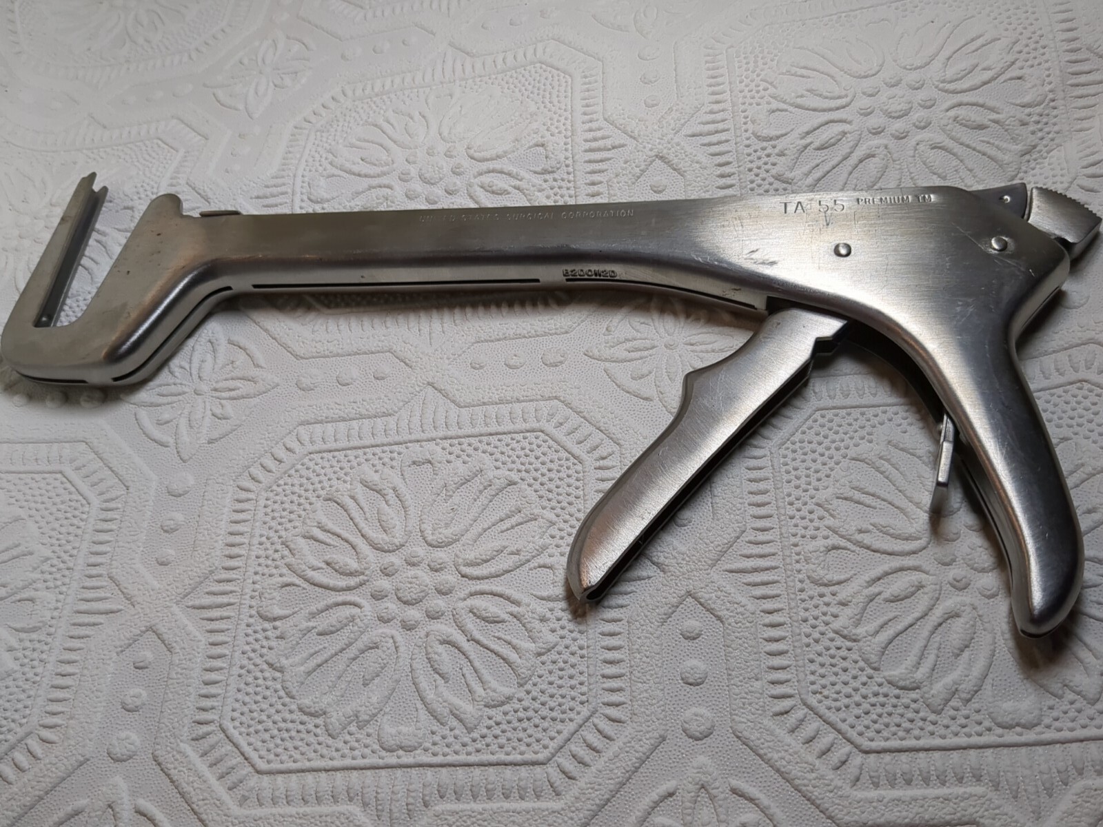 United States Surgical Corporation TA 55 B2D0112D Orthopedic Instrument
