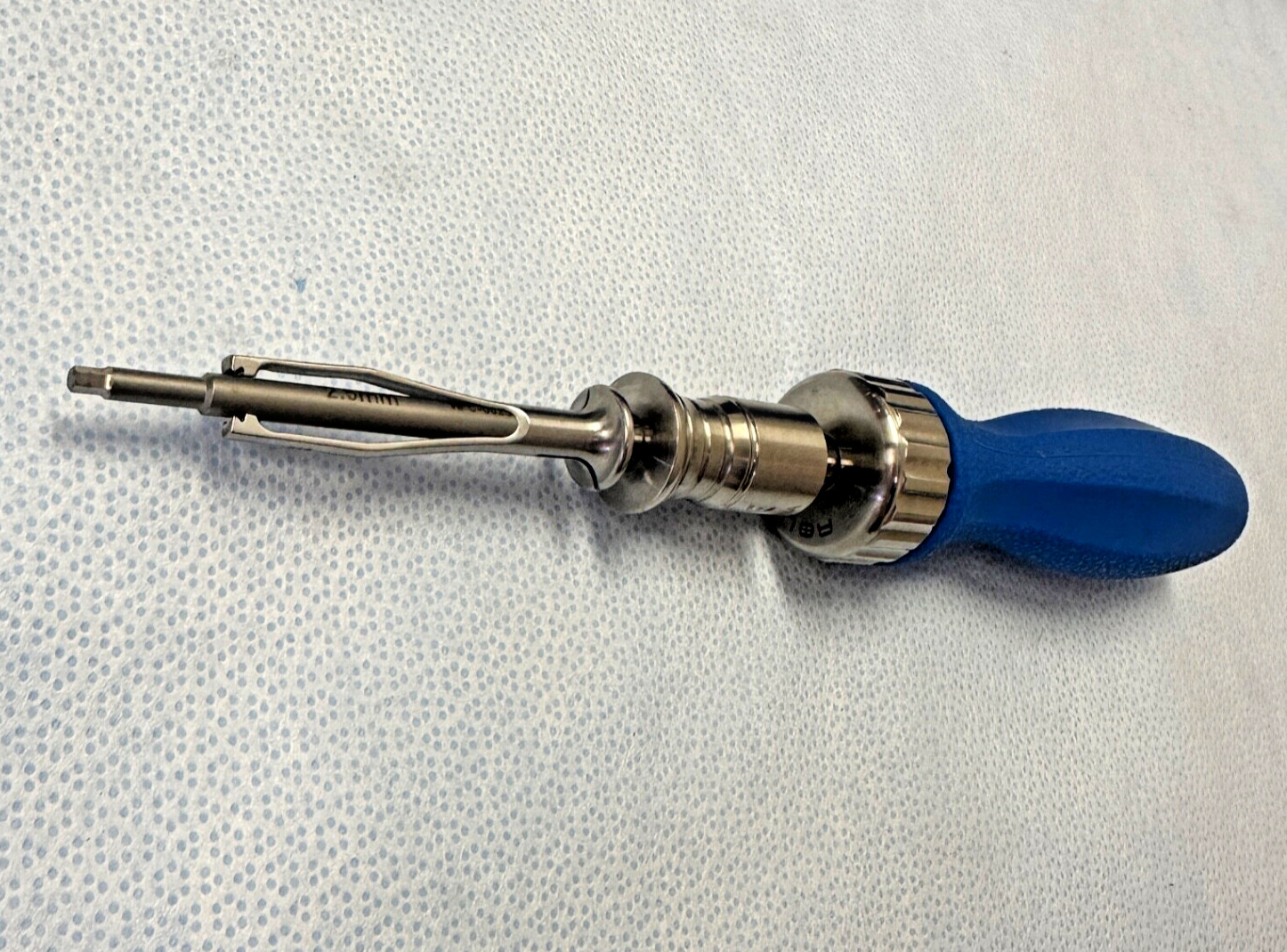 Acumed 80-0663 Medium Ratcheting Driver Set w/ Handle 2.5mm Hex Driver & Sleeve