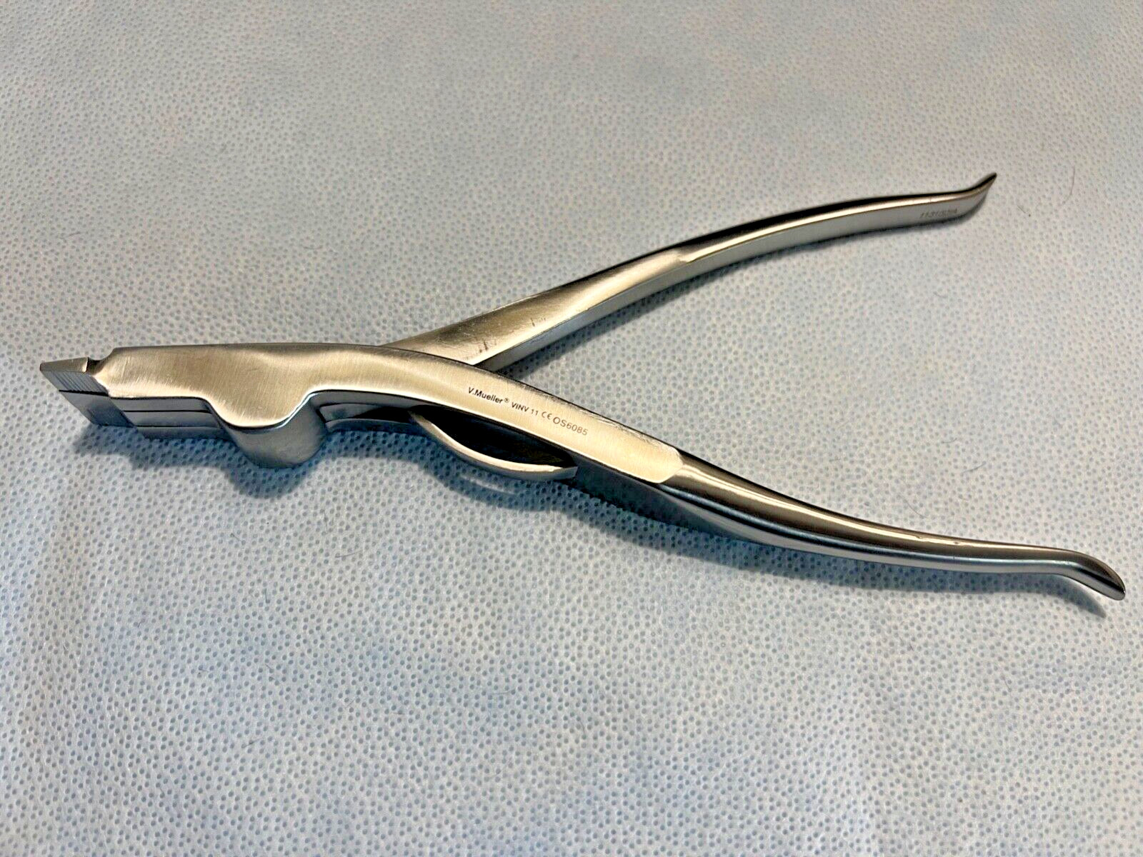 V. Mueller OS6085 Walton Cast Spreader 8-3/4″ Length Orthopedics
