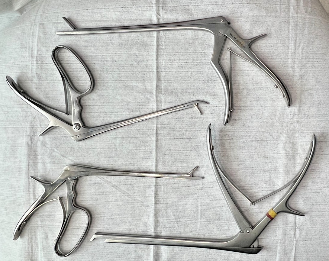 Kerrison Rongeur 40°Angled 6 mm & Ferriss Smith Cup Rongeur St And Curved Set 4