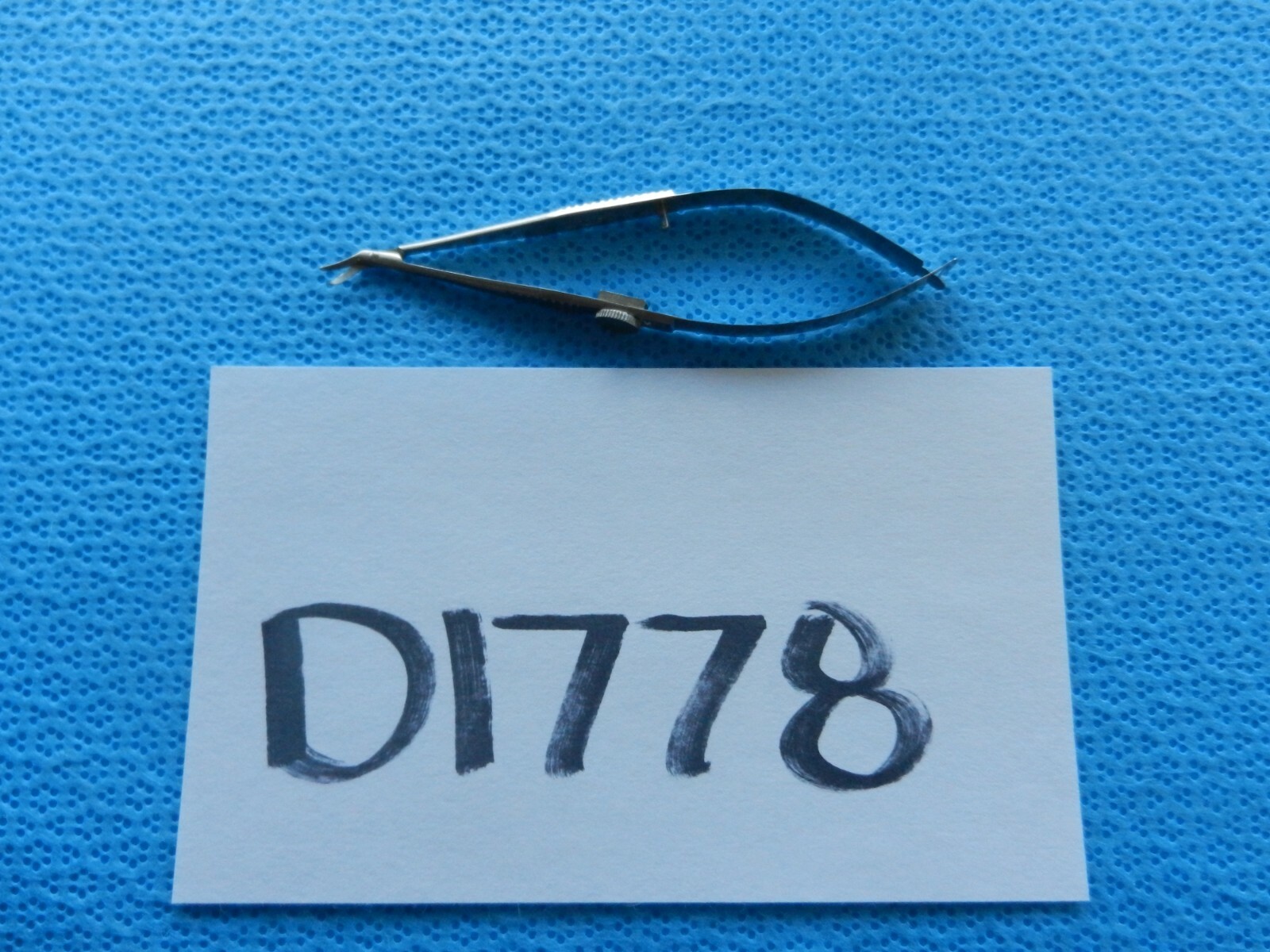 D1778 V. Mueller Surgical Curved Micro Scissors OP5566