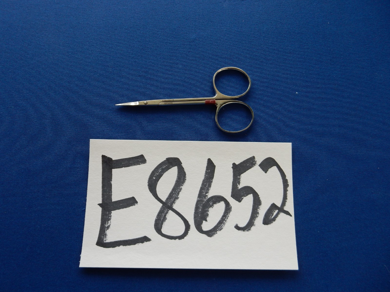 V.Mueller OP5000 Iris Scissor Straight 3.5″