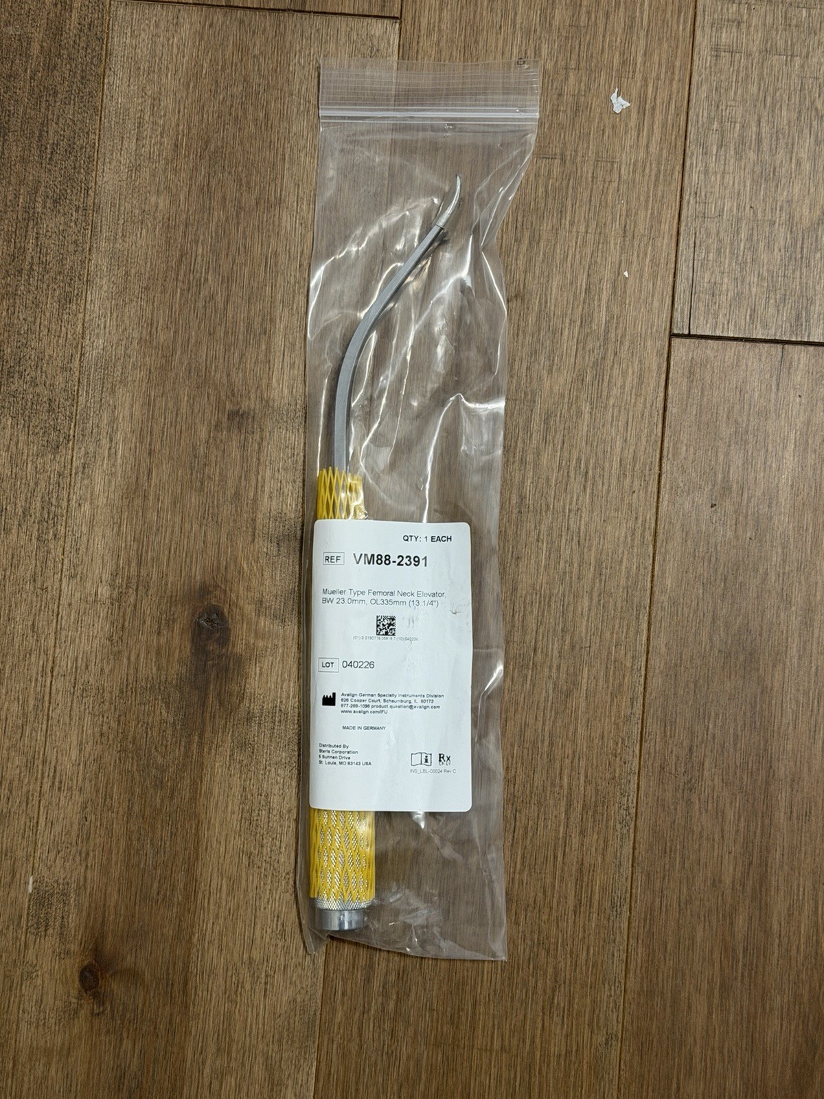 V. Mueller VM88-2391 Femoral Neck Elevator 23mm 13-1/4” NEW Sealed German Made