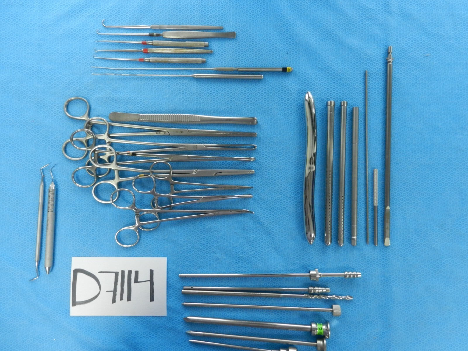 D7114 Codman Pilling Weck V. Mueller Surgical Instruments