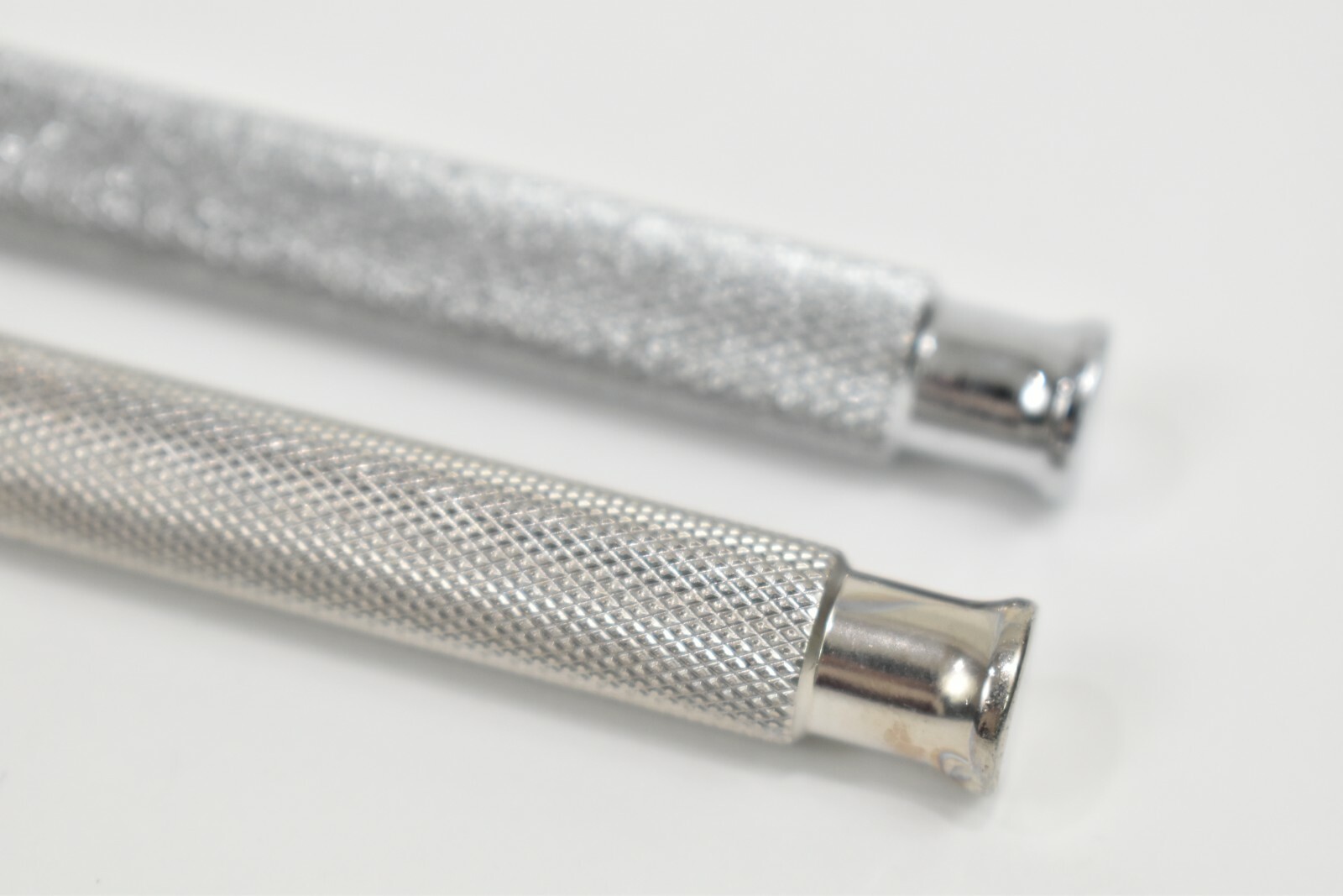 Hu-Friedy Dental PERIODONTAL CHISELS – Set of 2 OCHSENBEIN # OCH1 & OCH2