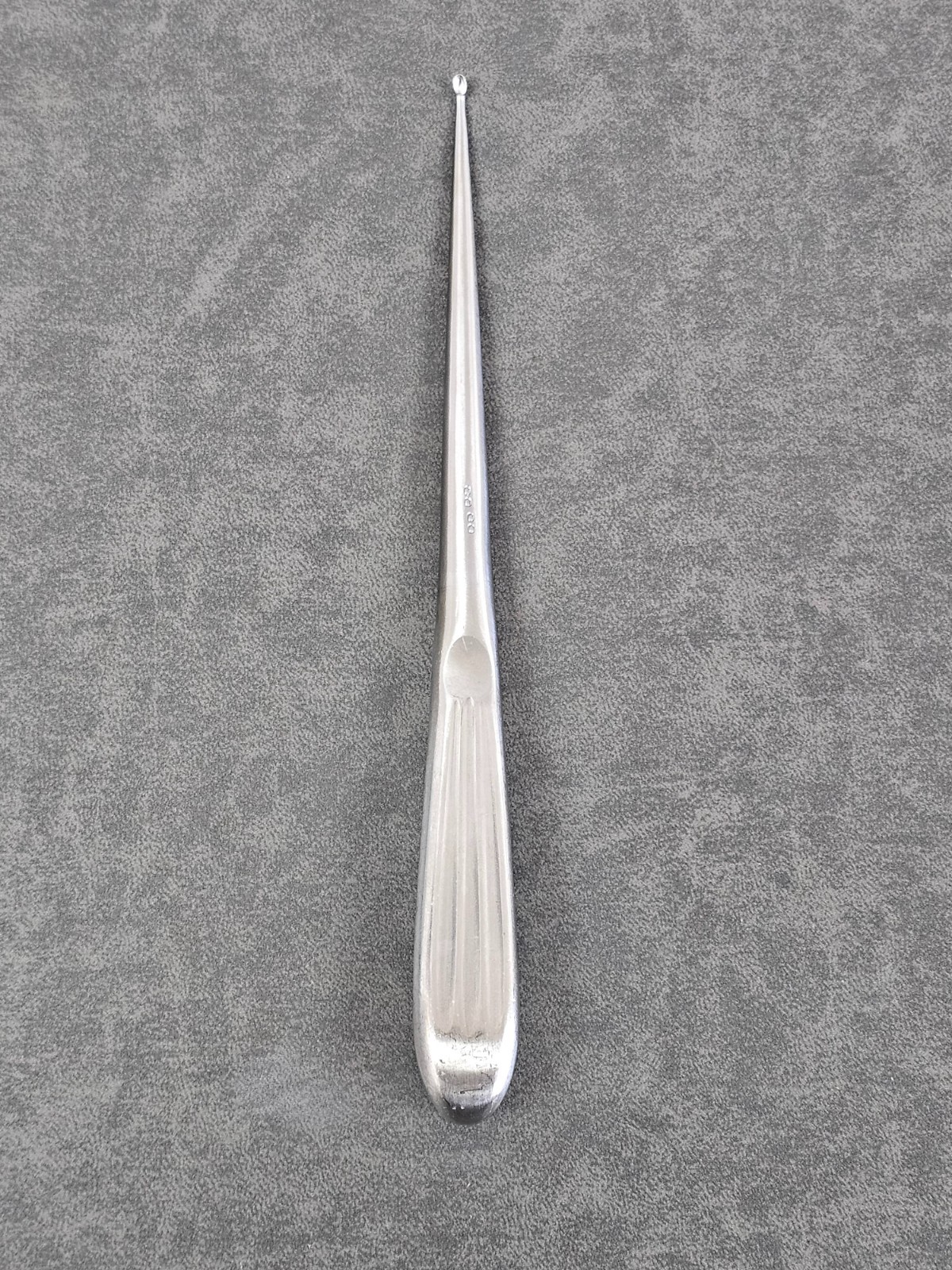 SSI Ultra Germany Stainless 29-4937 Bone Curette Size 0000 7-7/8″ Long