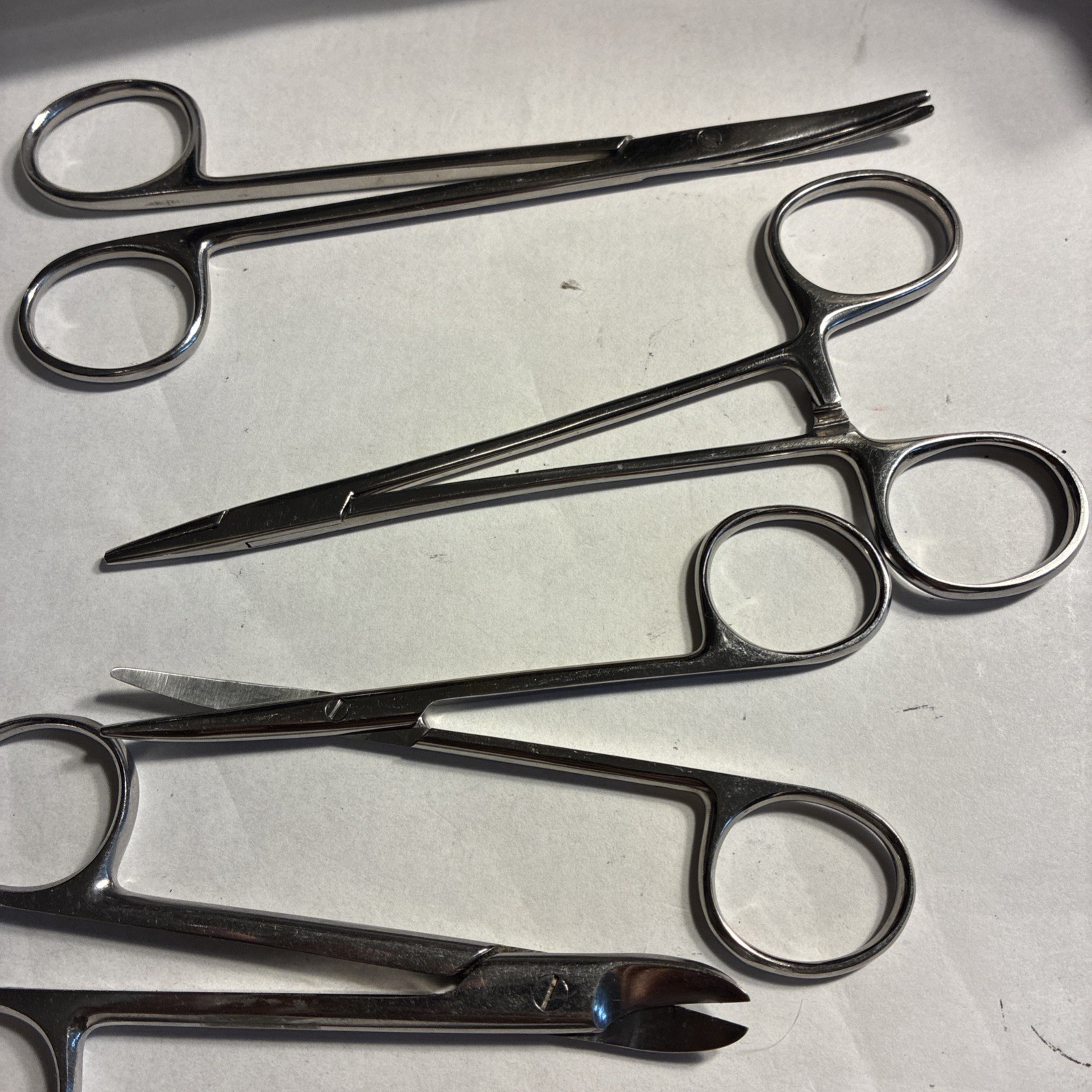 Vantage #V95-180 And V98-6 And 2 Scissors 5¾” Curved Stainless Steel Surgical