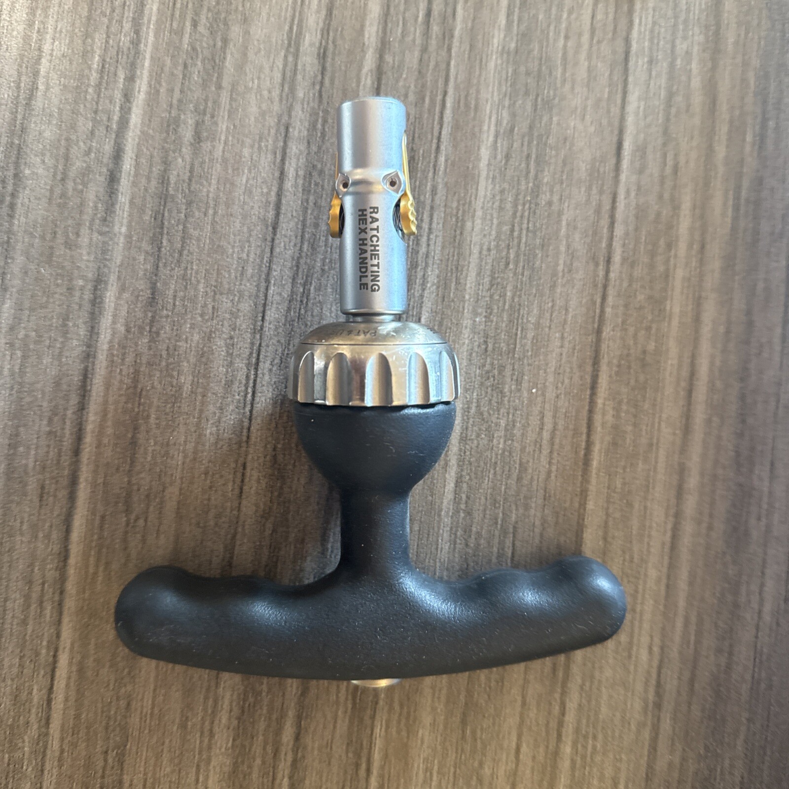 Nuvasive Ratcheting Hex Handle 6951202 Br599520