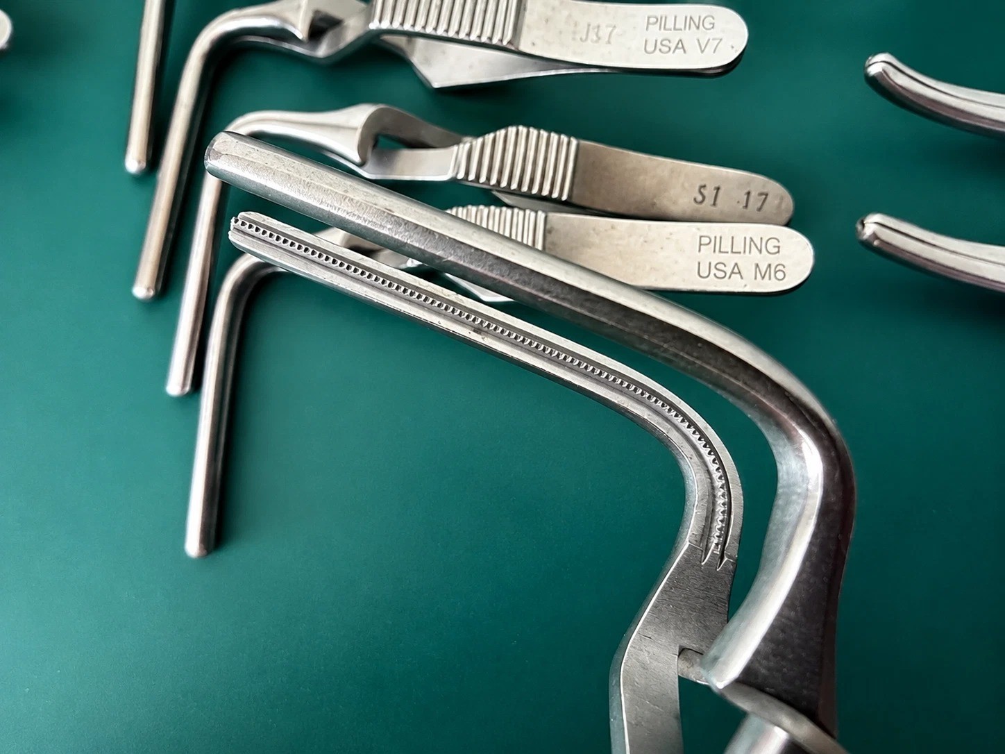 Lot of 20 Pilling Surgical Bulldog Clamps DeBakey Jaw Vascular Hemostatic Forcep