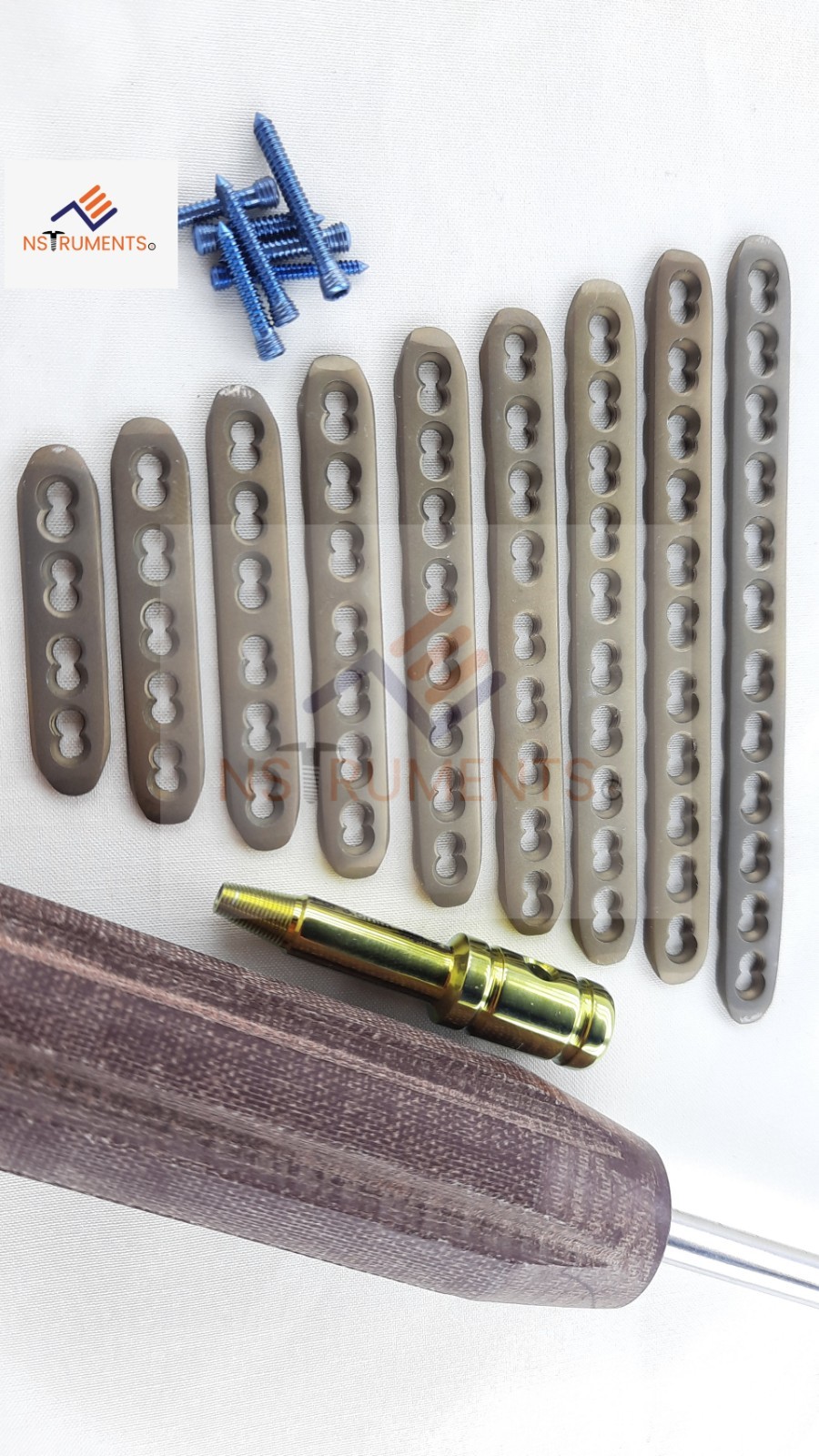 2.4mm Locking Straight Plates 4 to 12 Holes & 2.4mm LCP Screws(66 Pcs Titanium