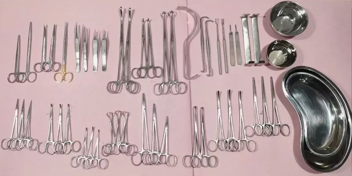 General Surgery 50Pcs Basic Laparotomy Surgical Instruments Set