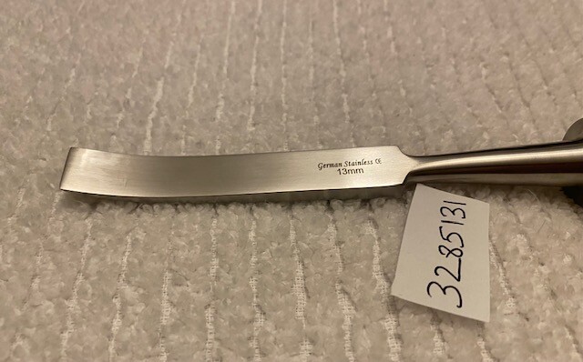 3285131 COBB OSTEOTME CURVED 1/2″ (13MM)—-11″
