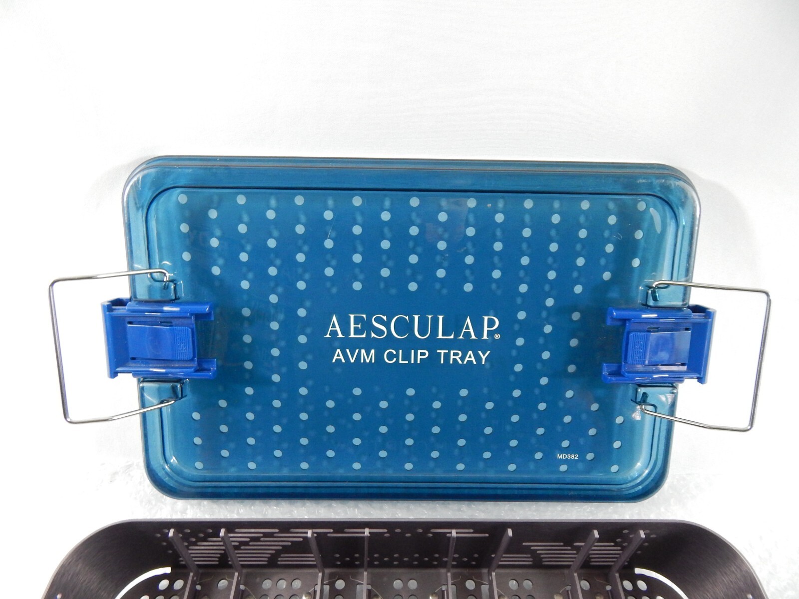 AESCULP MD382 AVM CLIP STERILIZATION TRAY